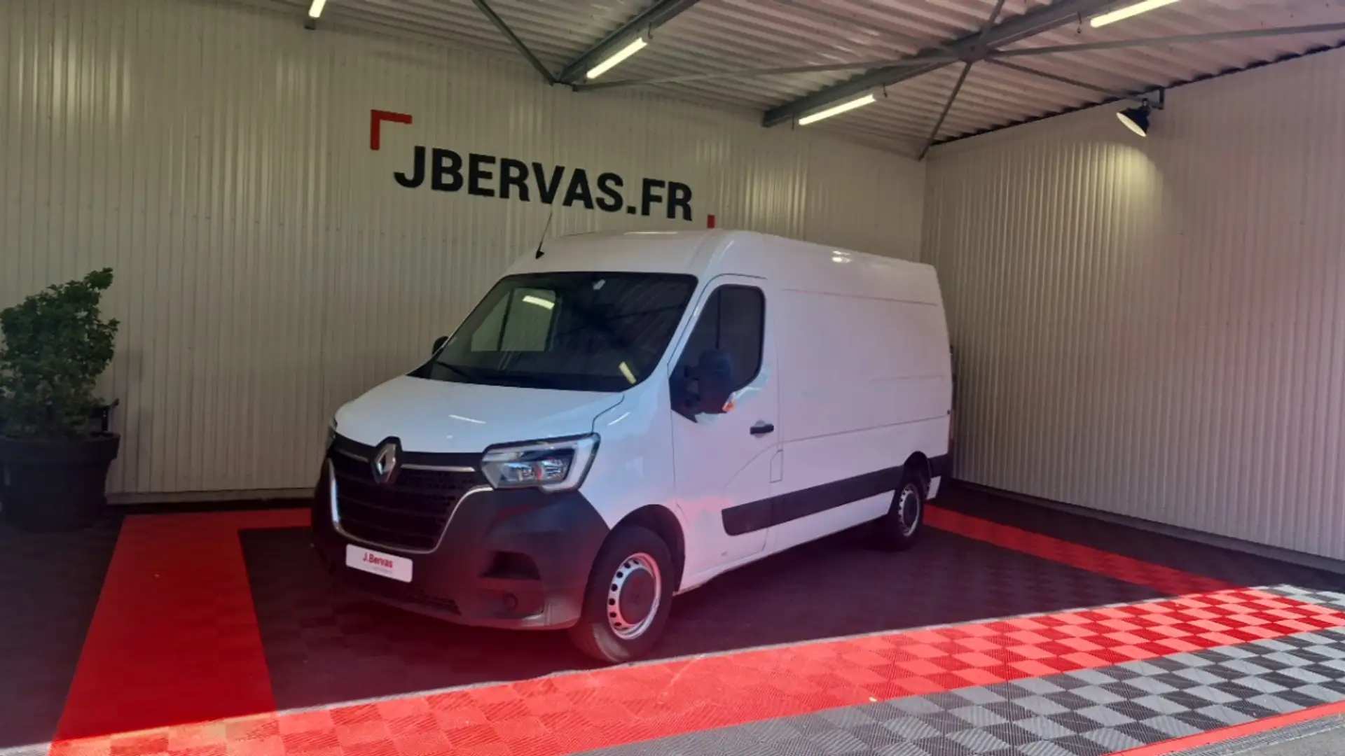 Renault Master trac f3300 l2h2 blue dci 135 confort Blanc - 1