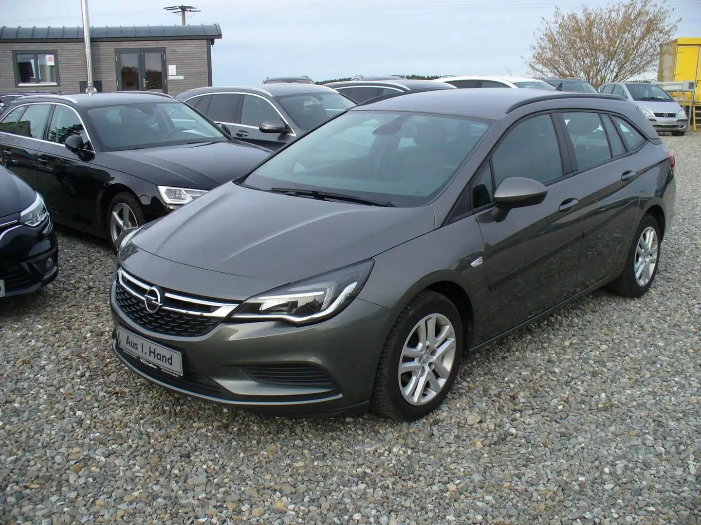 Opel Astra Edition,1.Hand,Audio-Navi RF 900 Europa Touch!!! - 1
