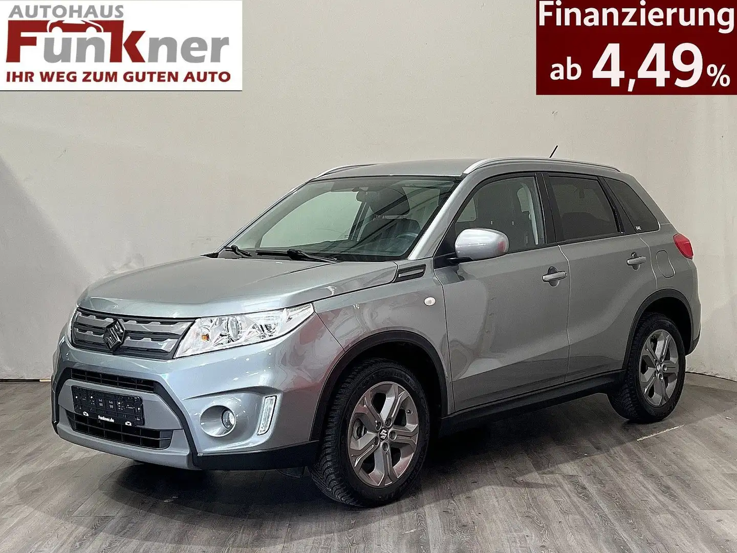Suzuki Vitara 1.6 Comfort 4x2 KAMERA AHK SITZHEIZUNG Gris - 1