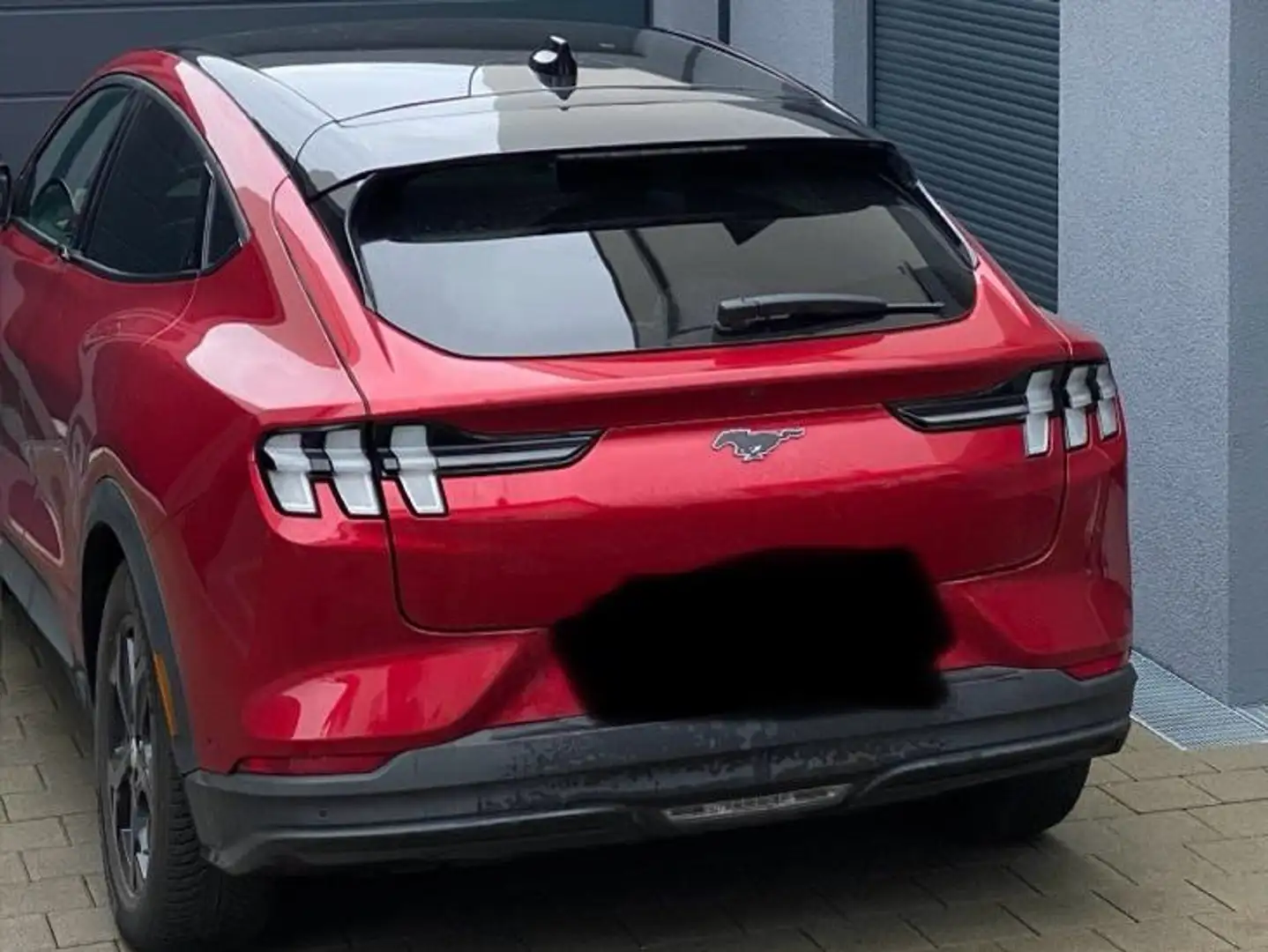 Ford Mustang Mach-E PREMIUM Rot - 2