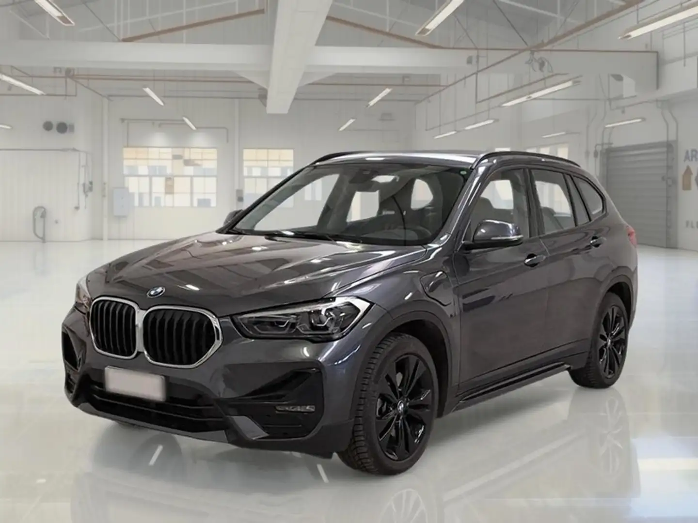 BMW X1 xDrive 25e Sport automatico - 1