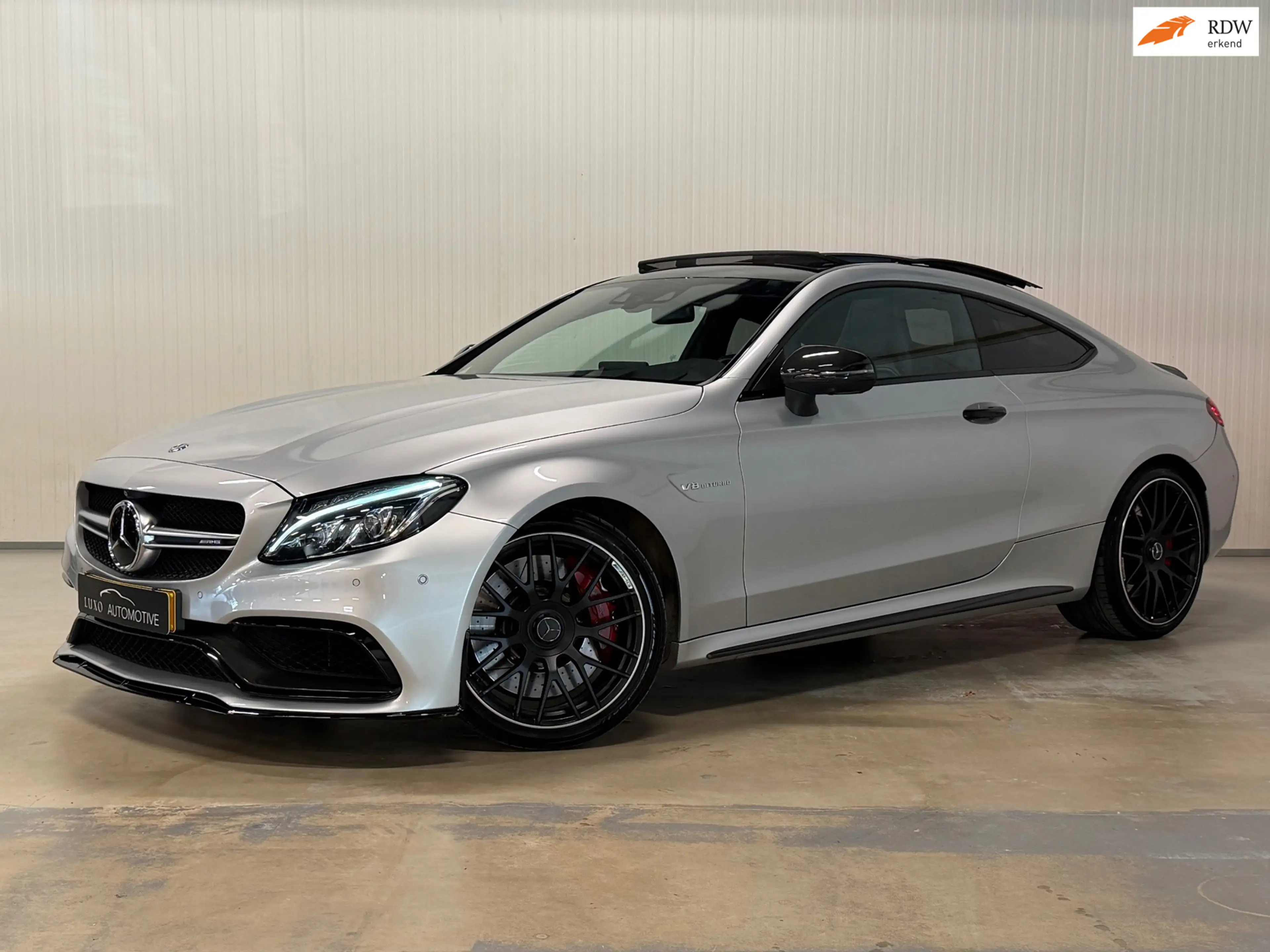 Mercedes-Benz C 63 AMG Coupé S | NAP | KUIPSTOELEN | HUD | 360 CAMERA | B