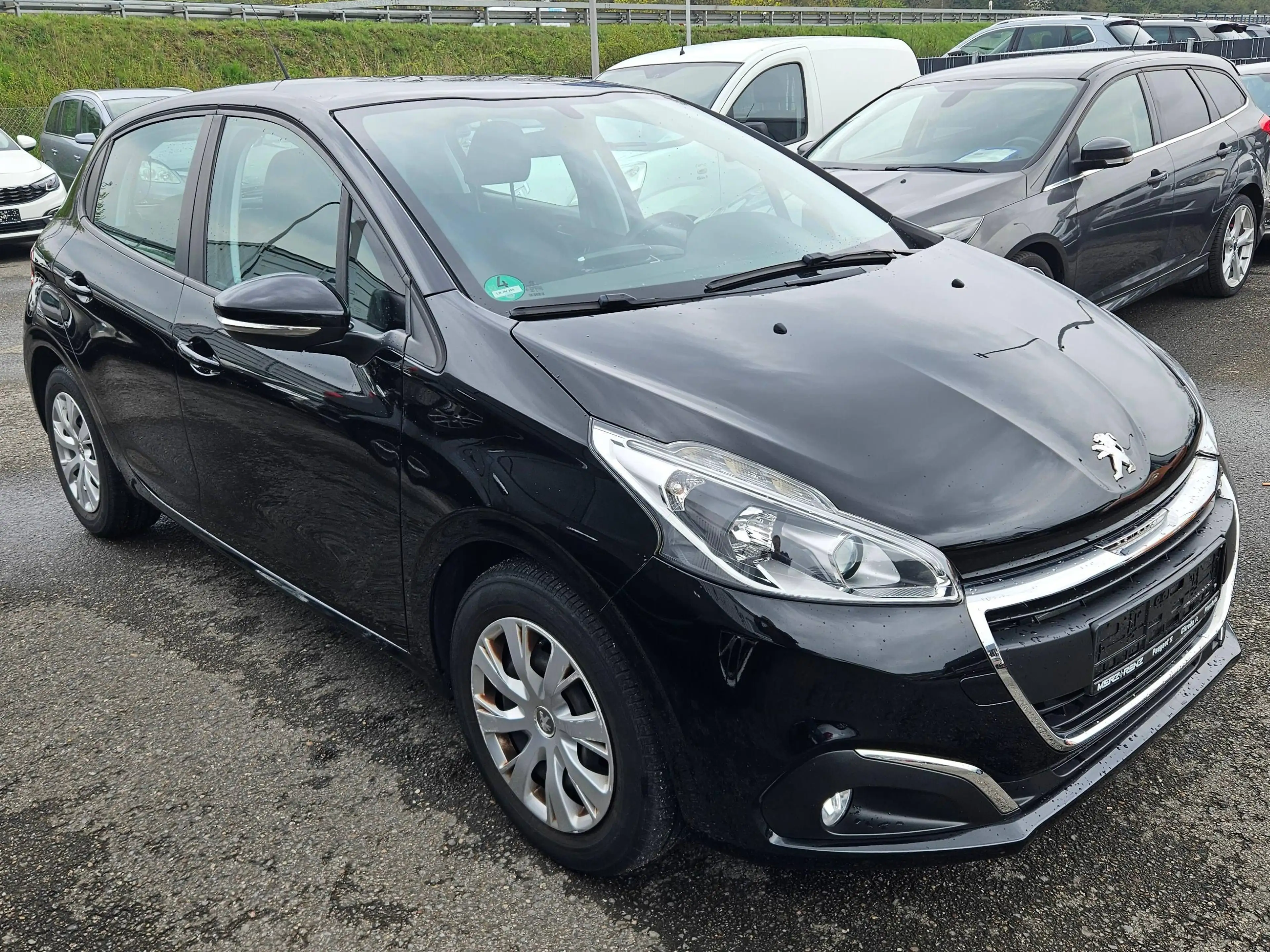 Peugeot 208 Active    Finanzierung möglich — photo 3