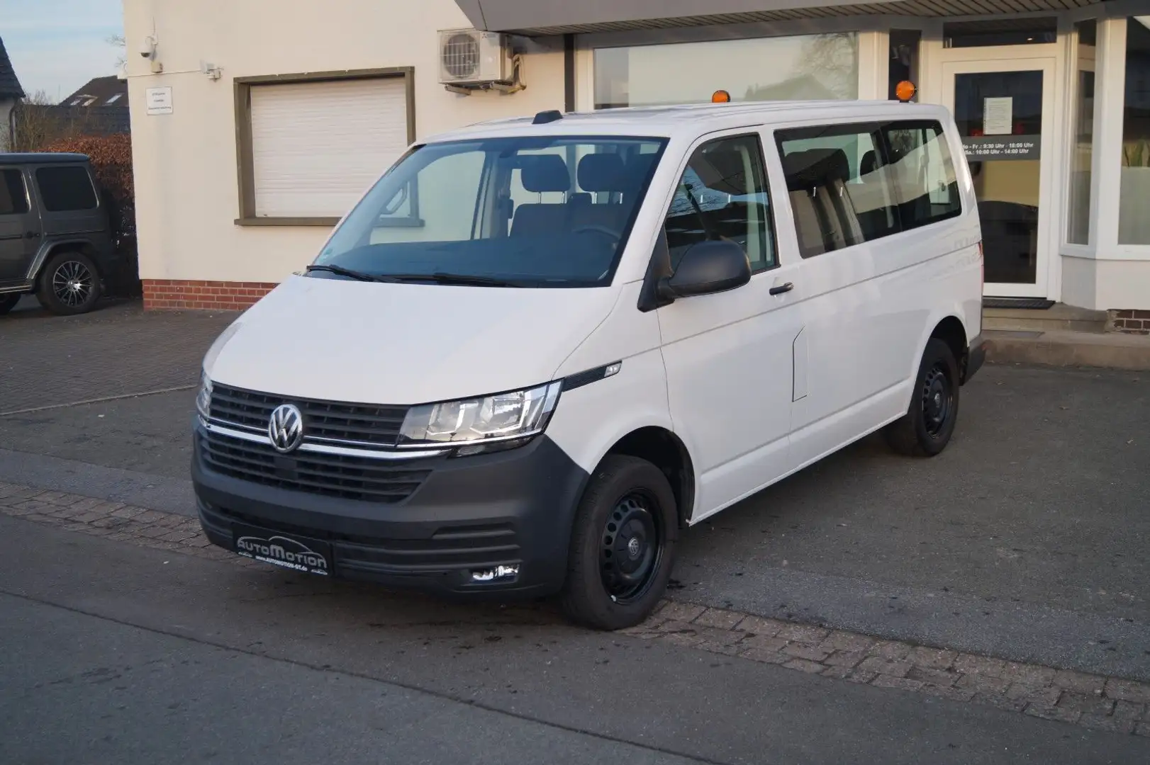 Volkswagen T6 Transporter T6.1 Transporter Kombi*9-Sitzer*Klima*PDC*1.Hd Blanc - 1