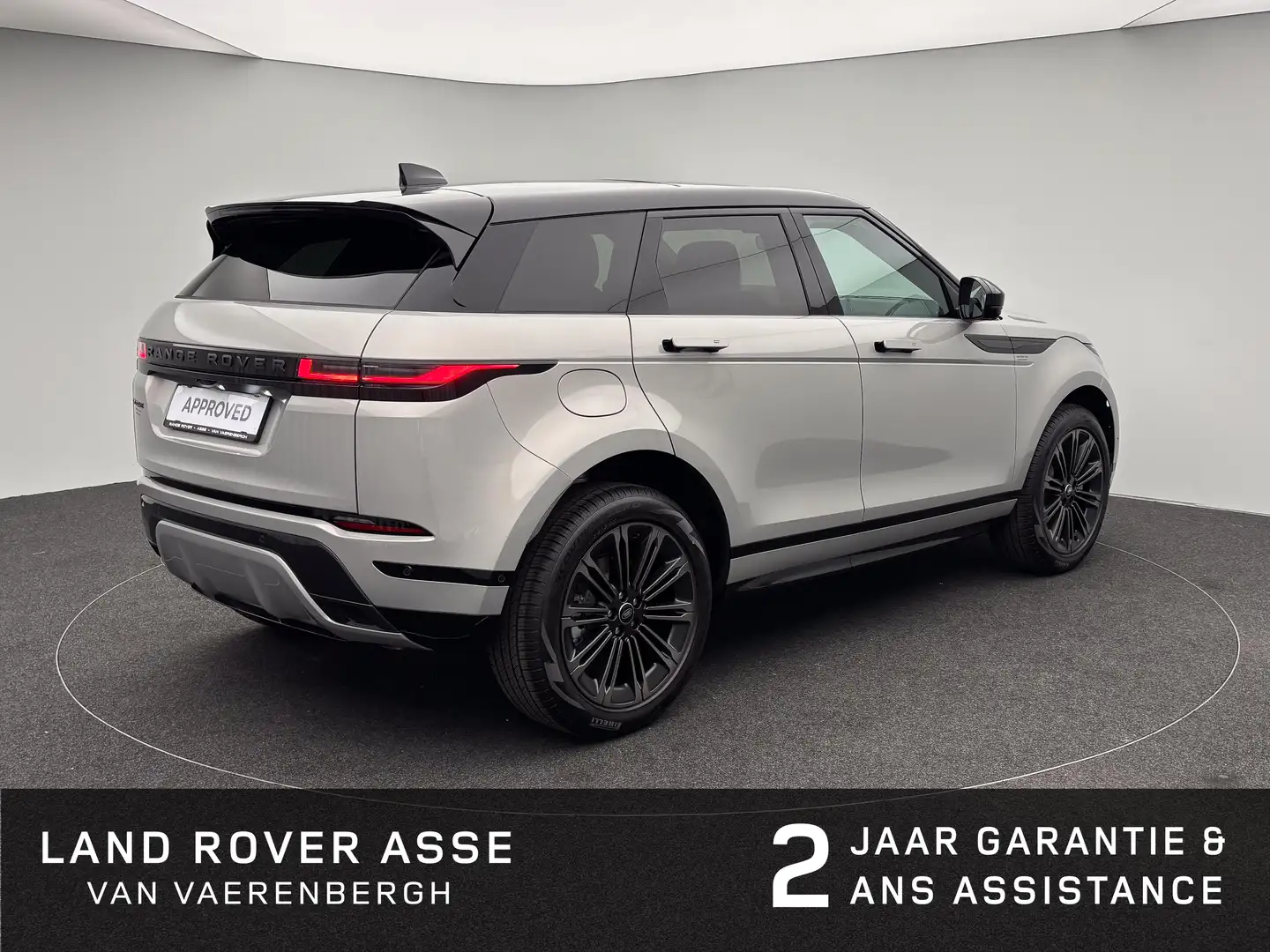 Land Rover Range Rover Evoque P270e Dynamic SE AWD Auto. 26M Zilver - 2