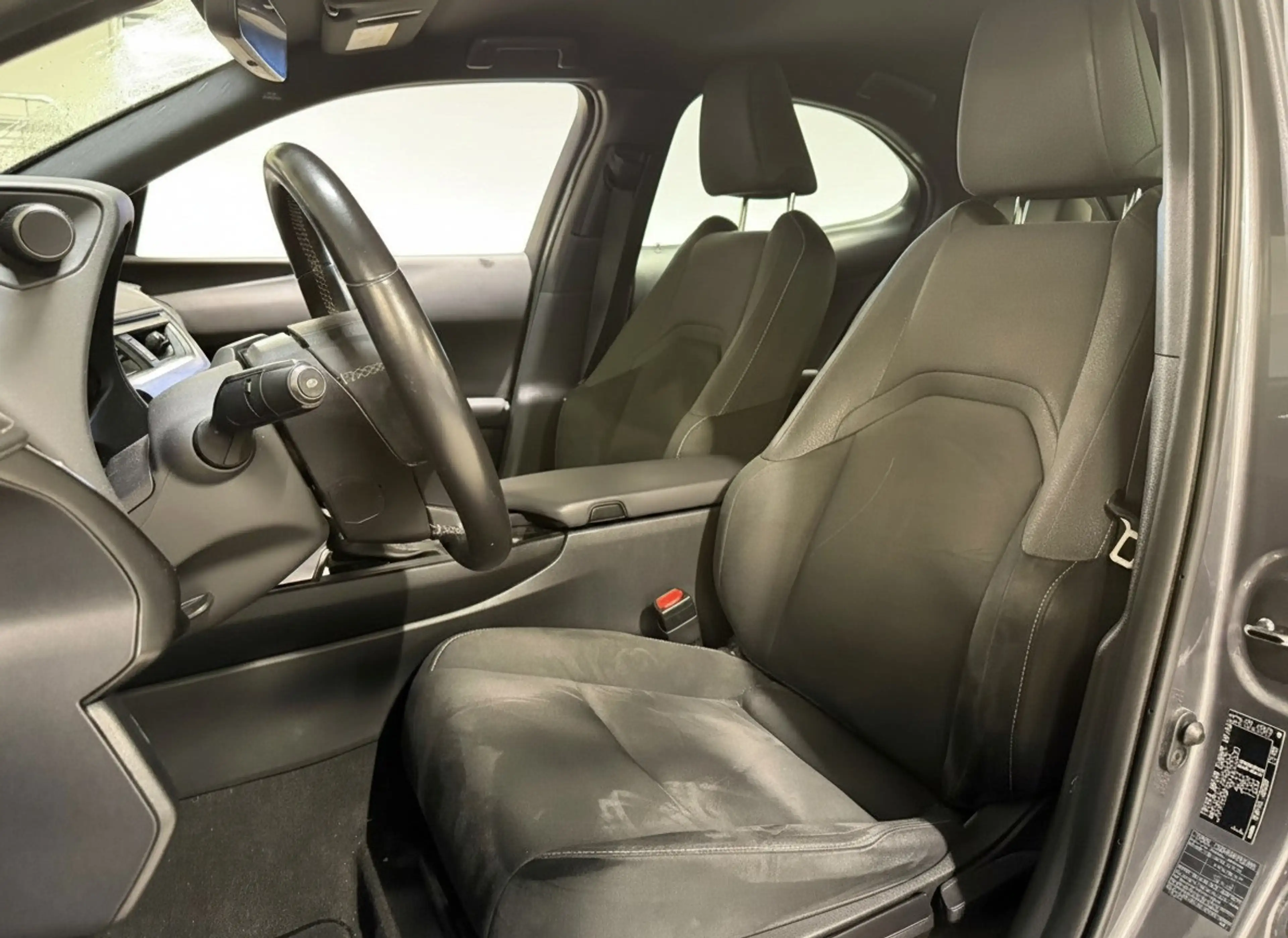 Lexus UX 250h Business Line | NL auto | Dealeronderhouden | Carp — photo 6