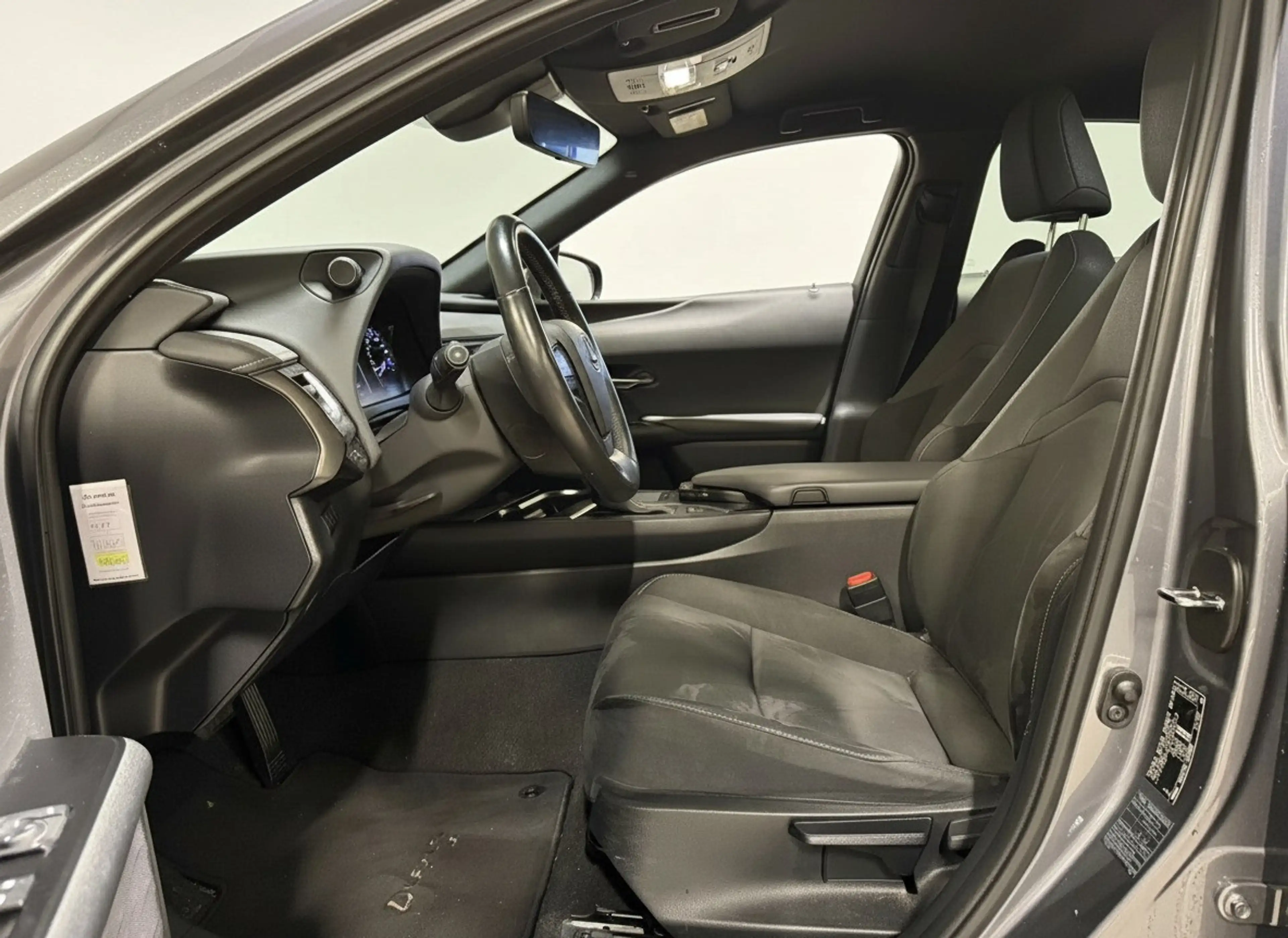 Lexus UX 250h Business Line | NL auto | Dealeronderhouden | Carp — photo 7