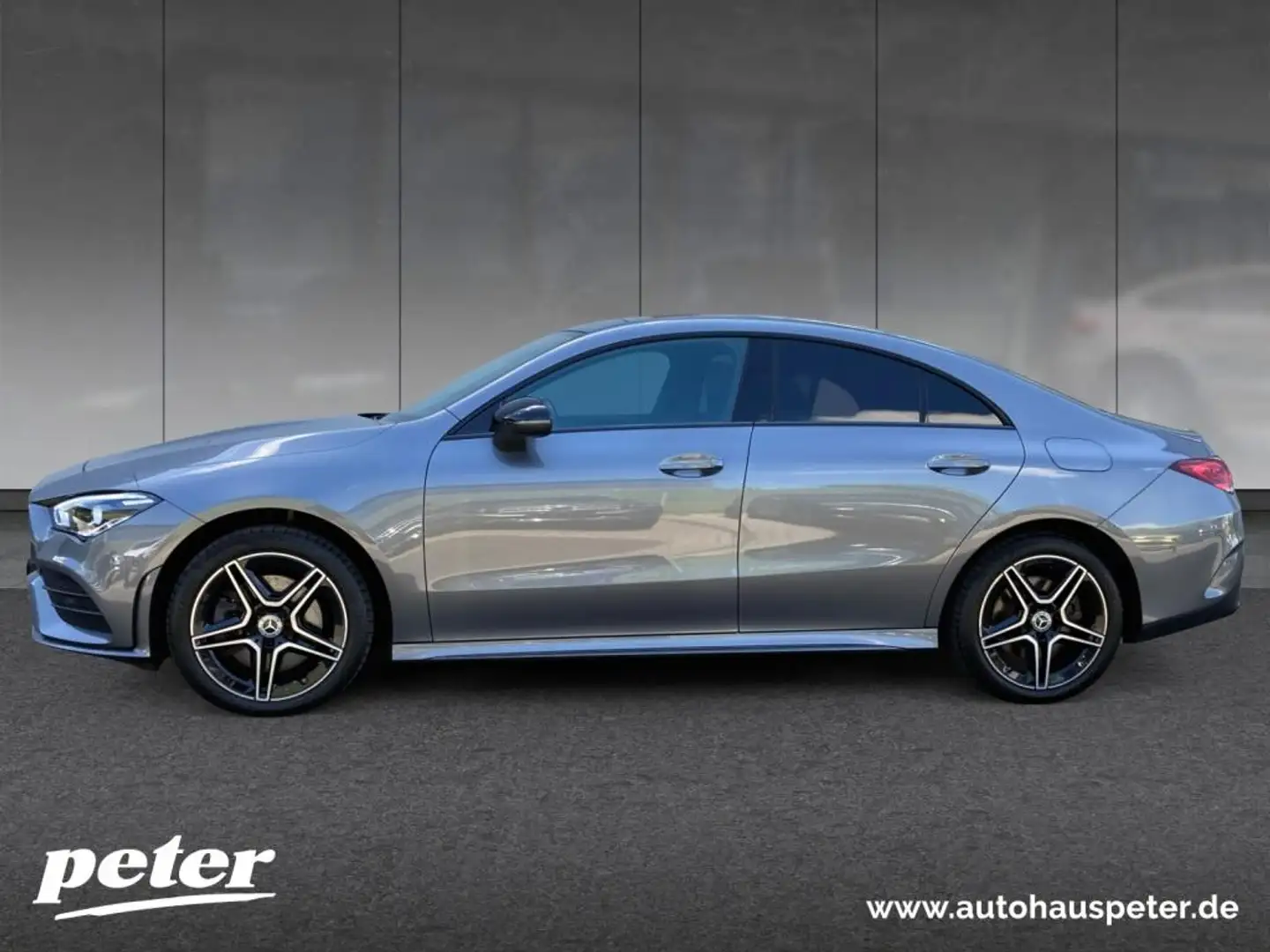 Mercedes-Benz CLA 250 e Coupé AMG/Night/LED/Panorama-D/Head-up Grijs - 1