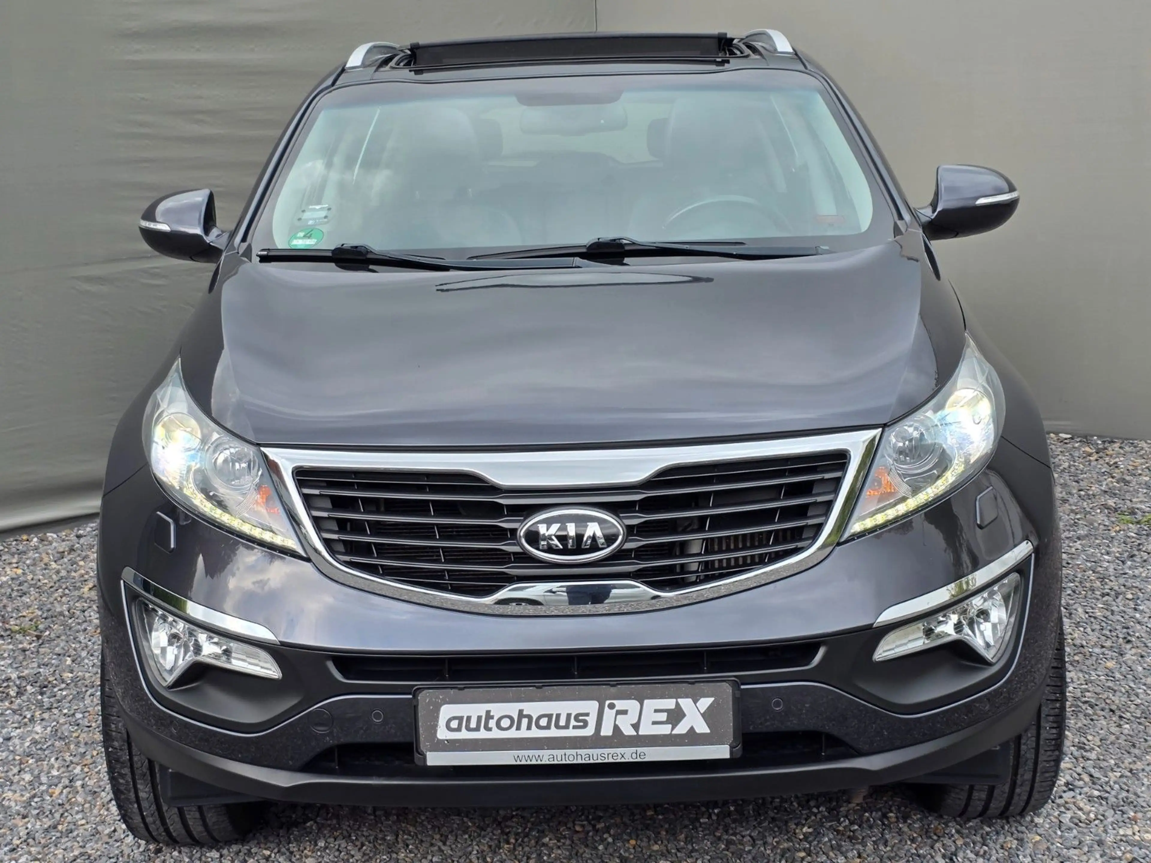Kia Sportage Spirit 4WD AUTOM. TEMP KAMERA PANO NAVI — photo 2