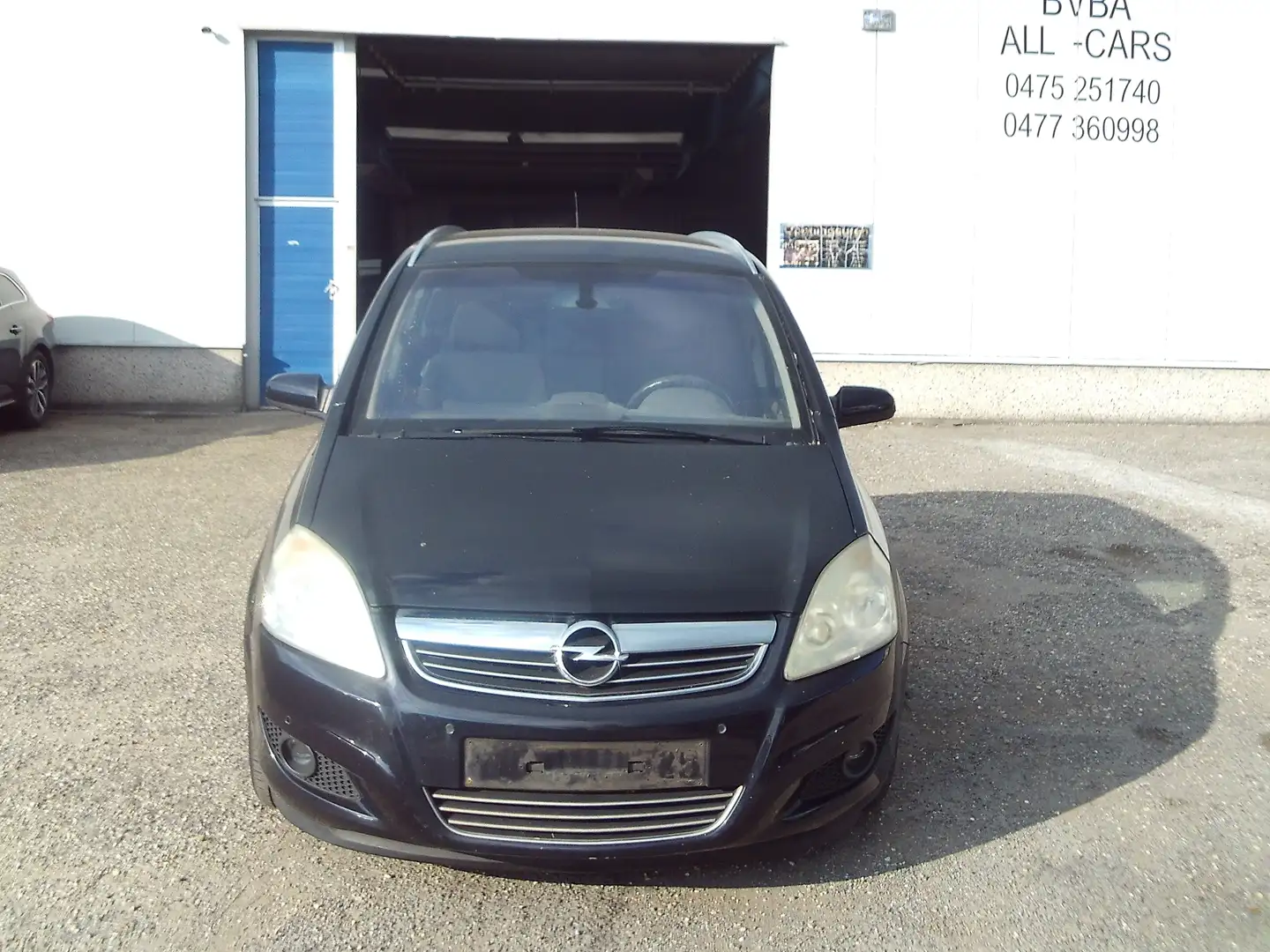 Opel Zafira Zafira 1.9 DTL CDTi airco+navi+7 zitplaatsen++++ Noir - 2
