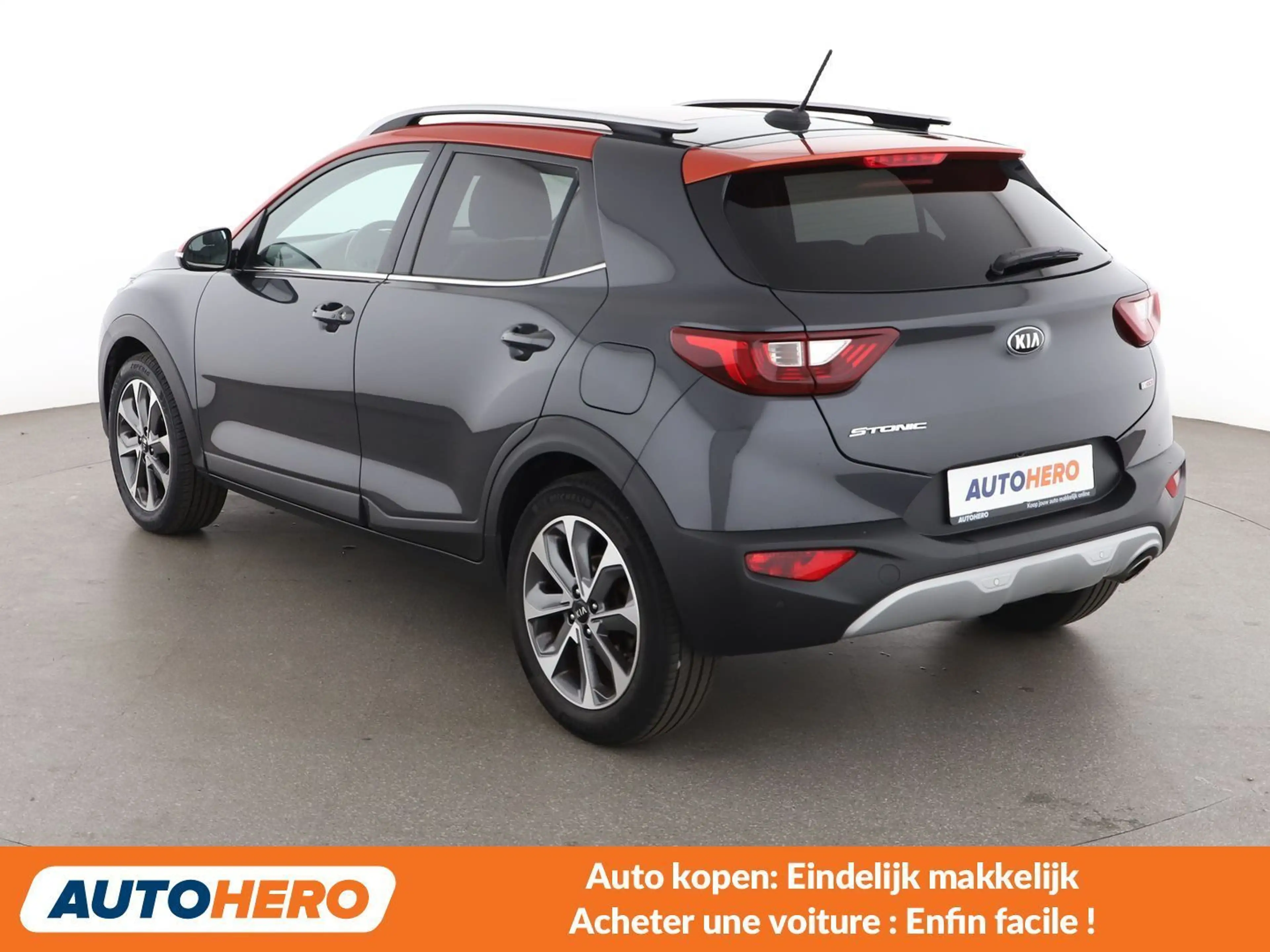 Kia Stonic 1.0 TGDI Platinum Edition — photo 4