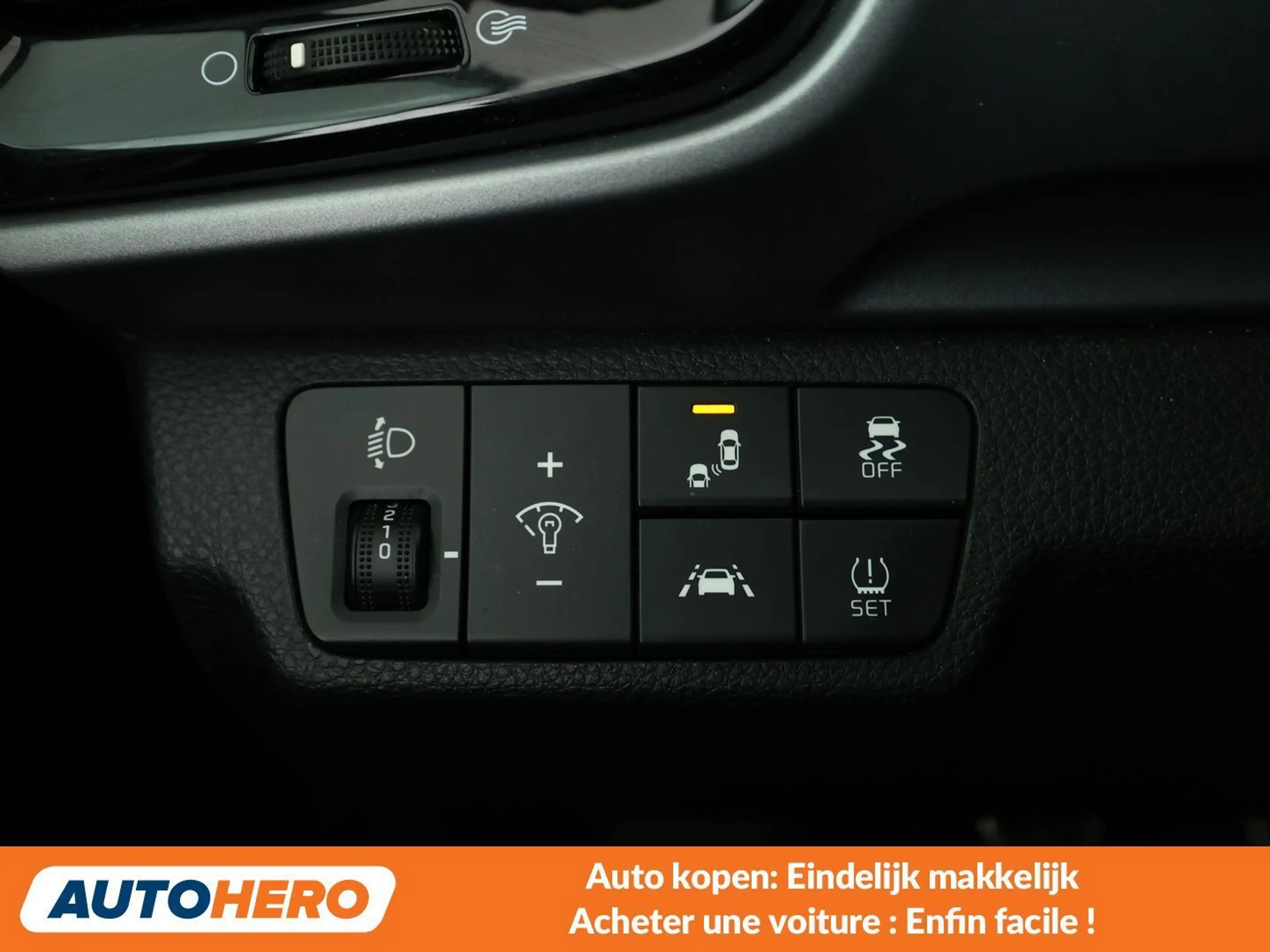 Kia Stonic 1.0 TGDI Platinum Edition — photo 13