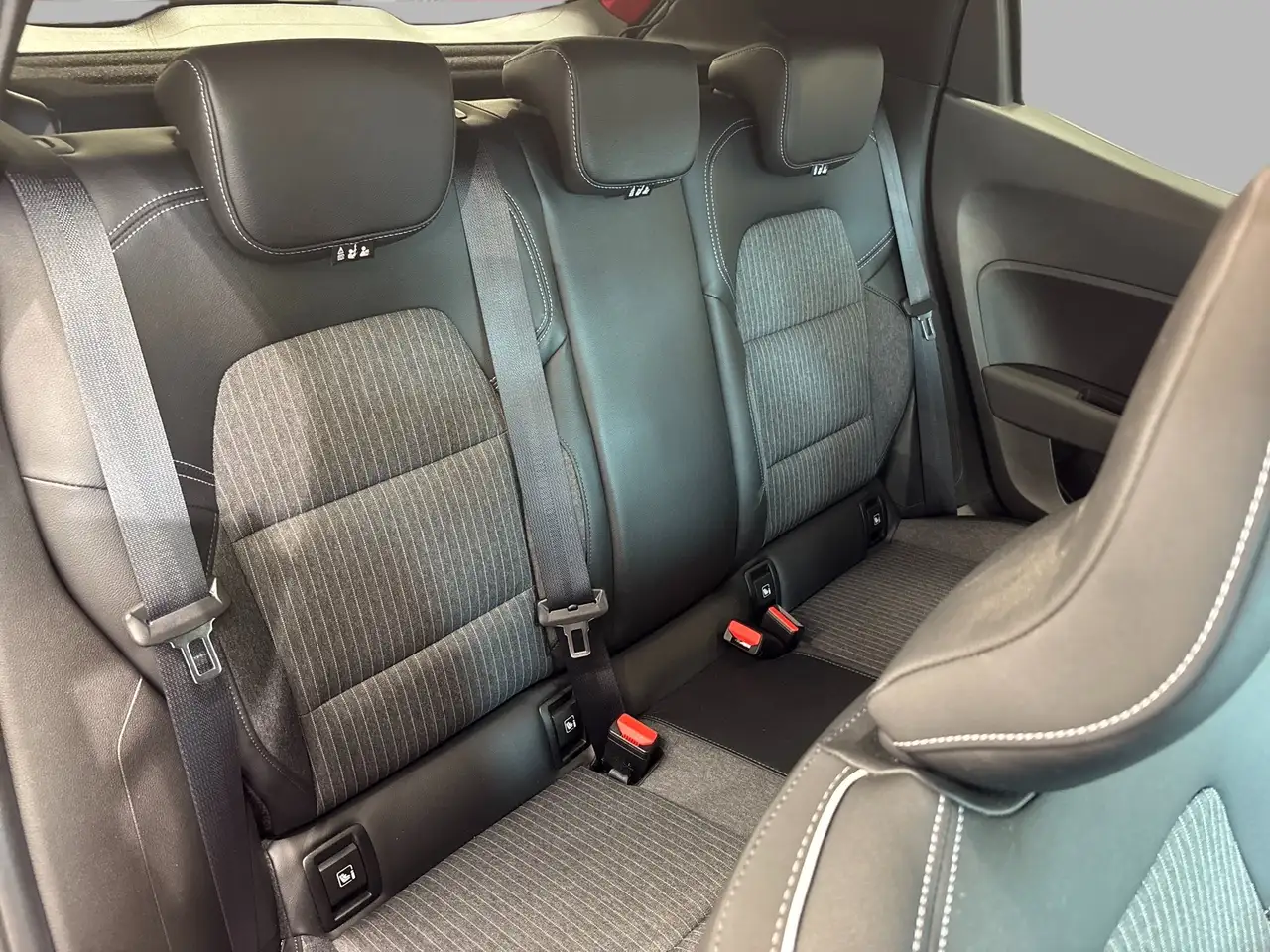 Renault Clio TCe 100 CV GPL 5 porte Intens, миниатюра 11