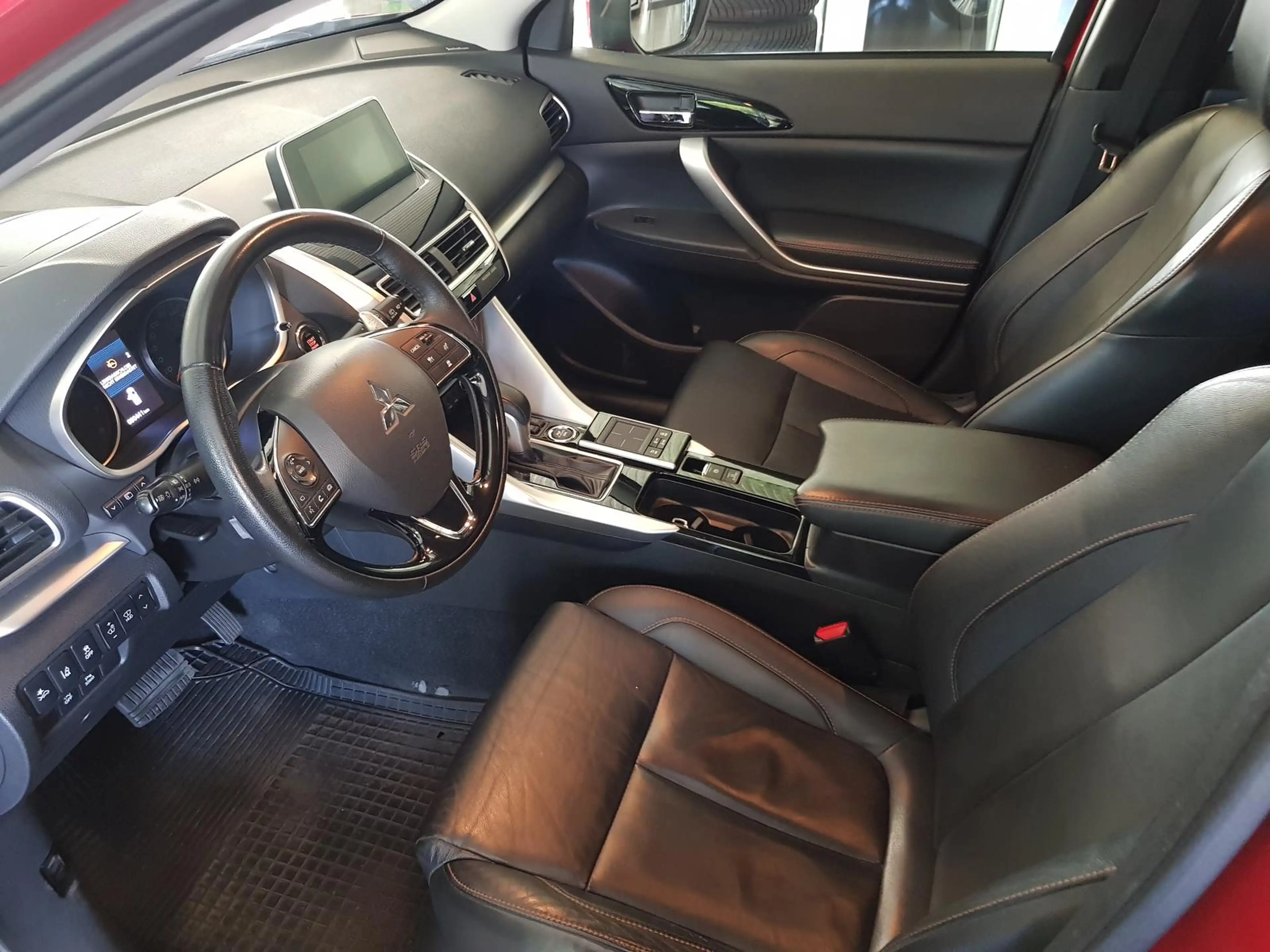 Mitsubishi Eclipse Cross Cleartec Autom. 4X4 8-fach-Alu. Lkr.-+Sitzhzg. SD — photo 15