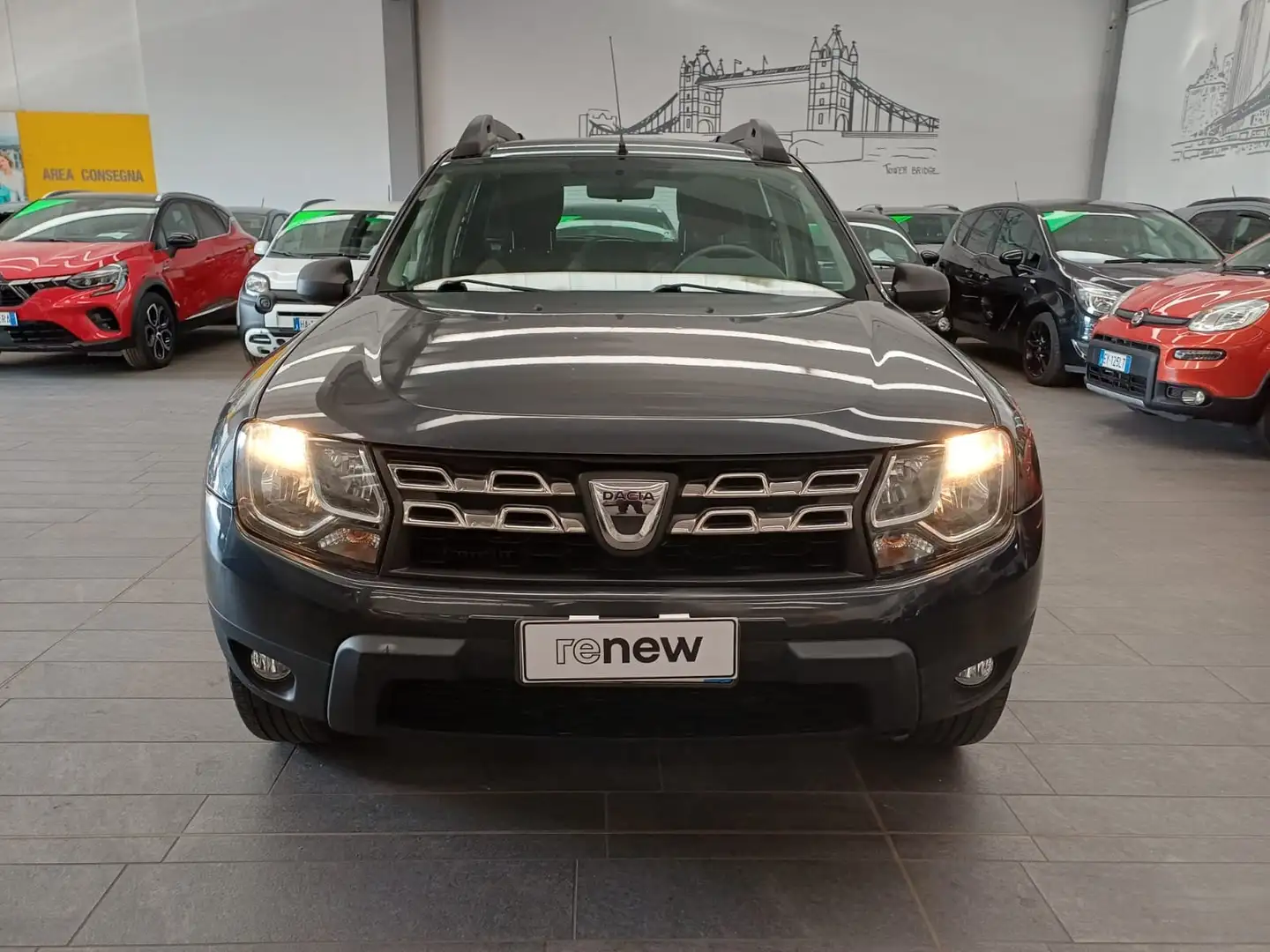 Dacia Duster Laureate Family 1.5 dCi 110cv 4x2 Grau - 2