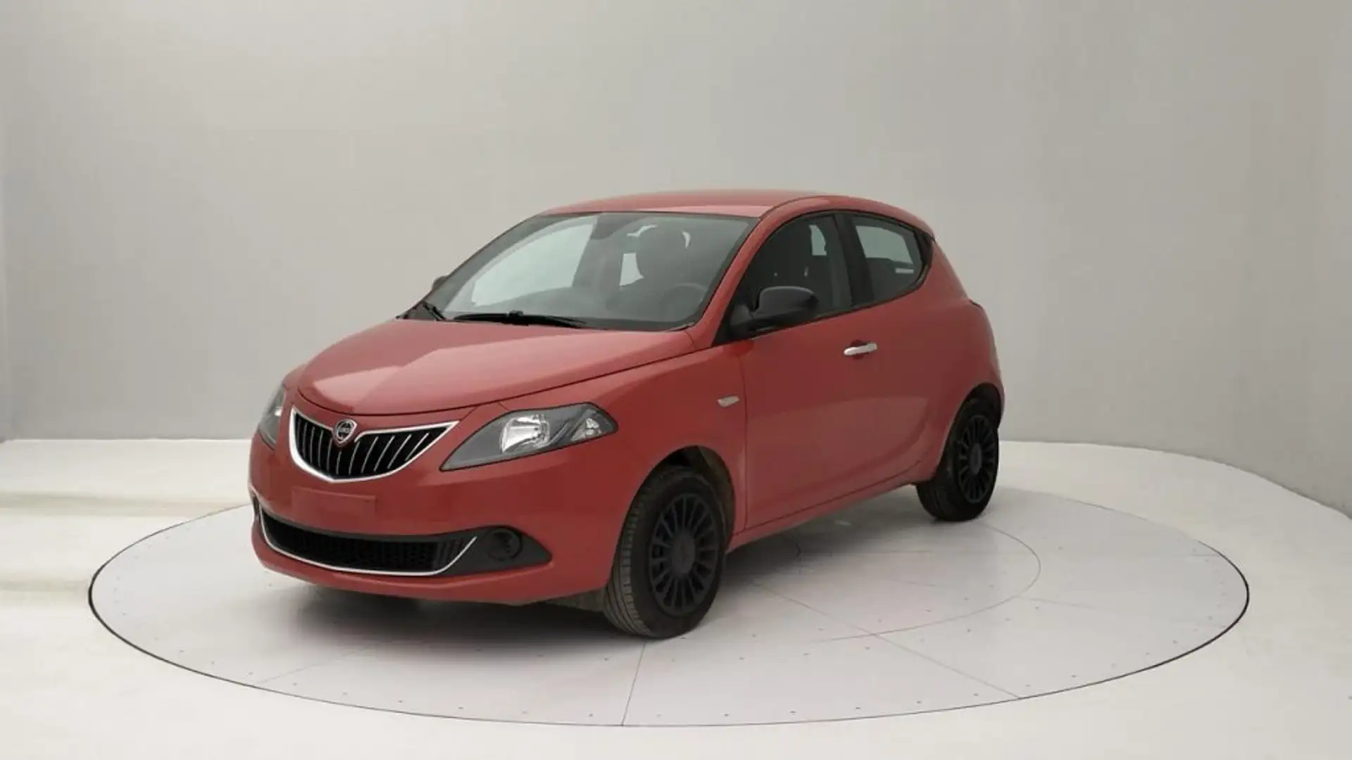 Lancia Ypsilon 1.0 firefly hybrid Silver s&s 70cv Rouge - 1