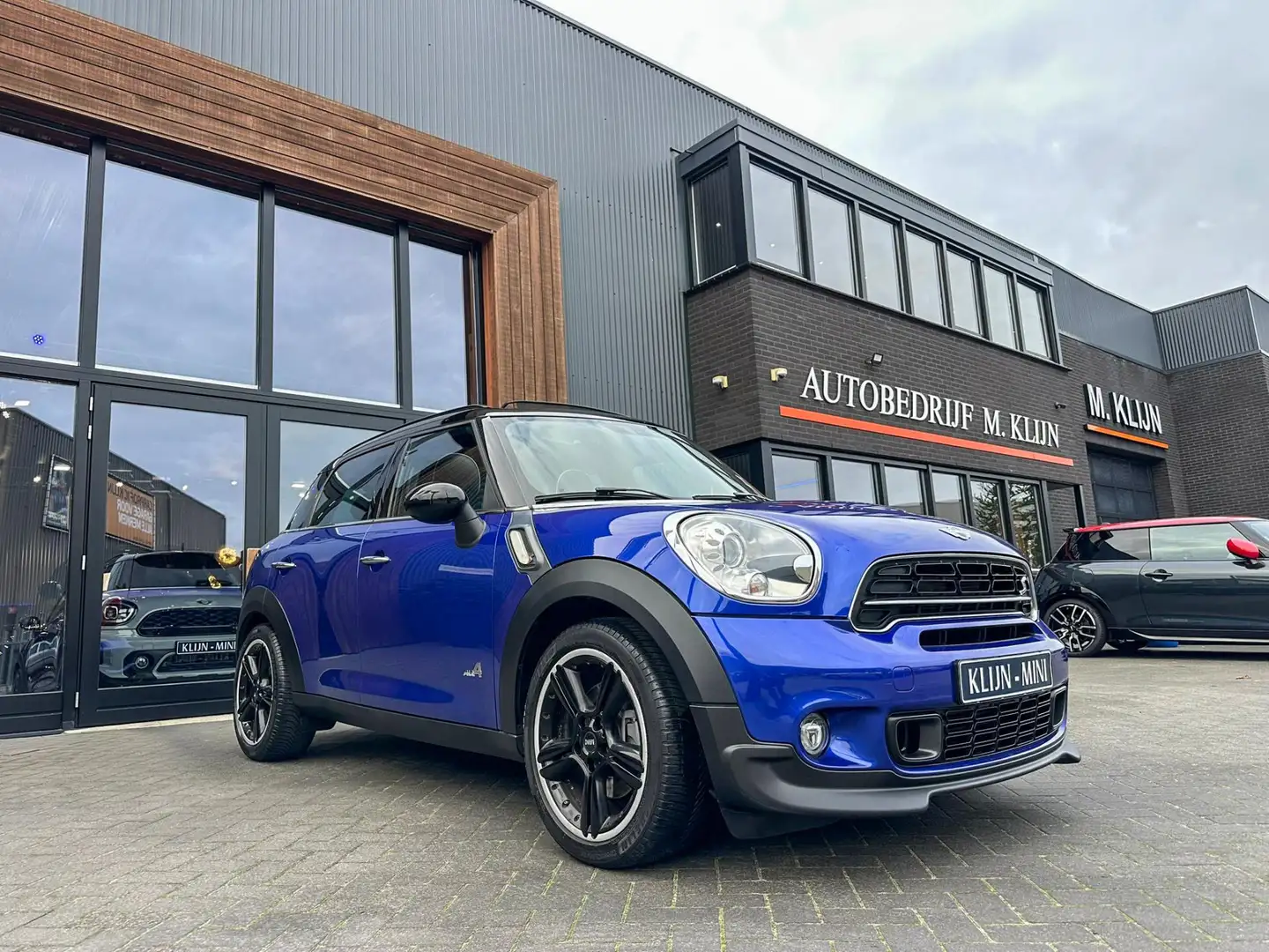 MINI Cooper S Countryman Mini 1.6 ALL4 Chili F1 aut 190pk/Pano/Navi/Xenon/H Bleu - 1