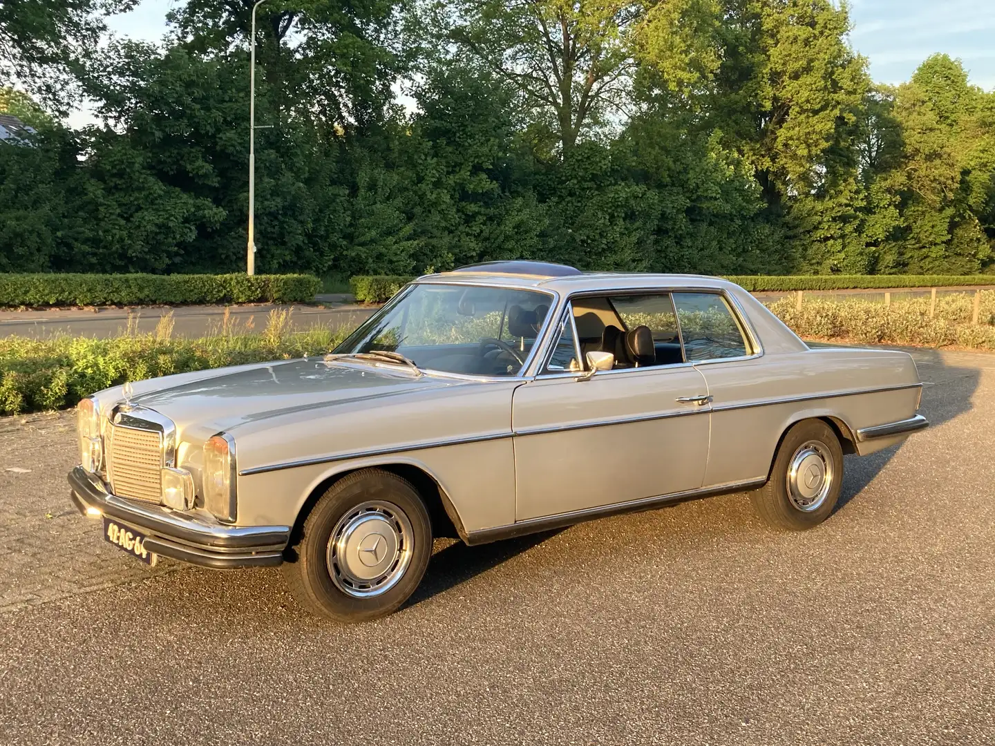 Mercedes-Benz 280 280 CE automatic Argintiu - 1