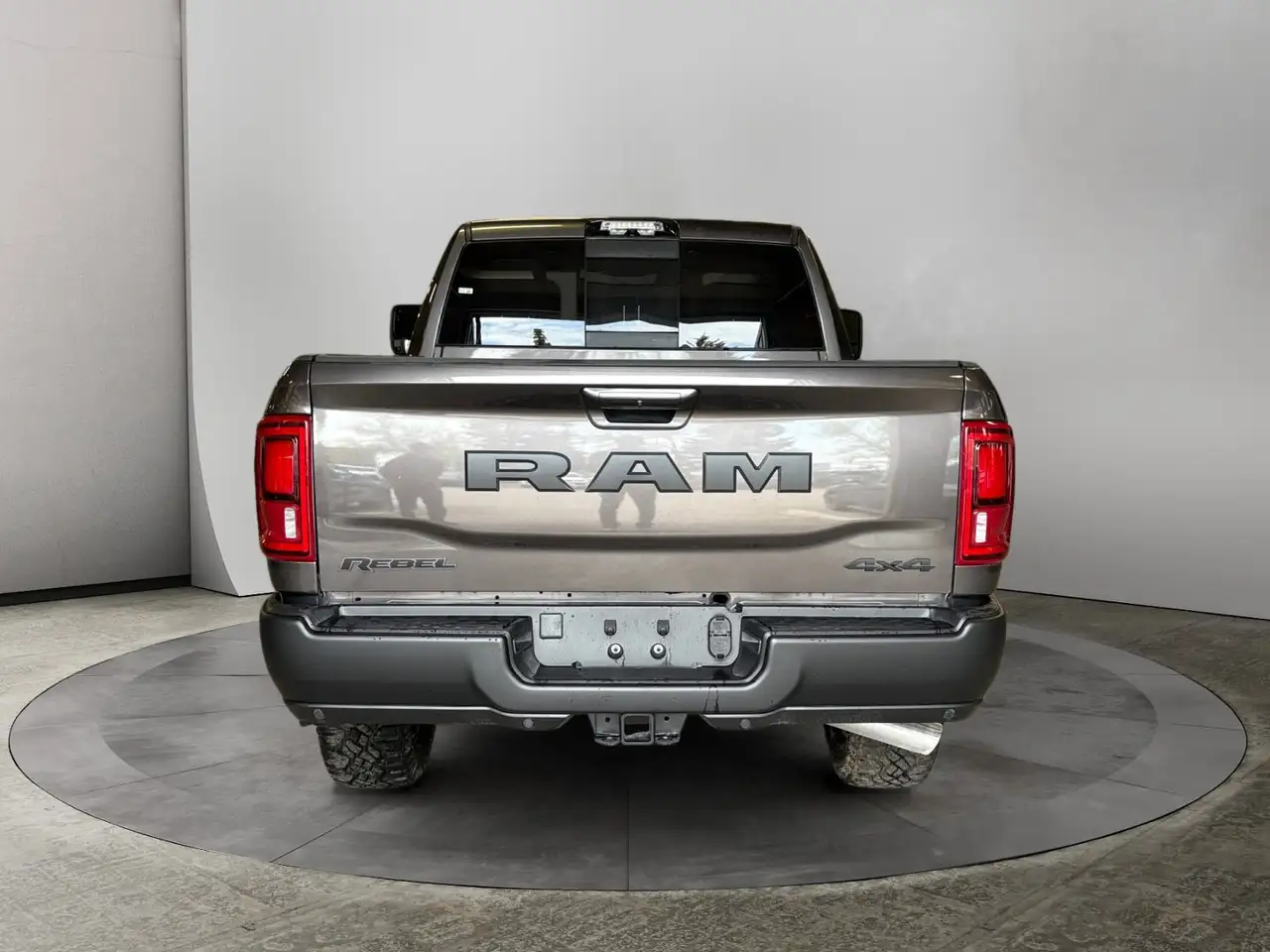 RAM 2500 снимка RAM 2500