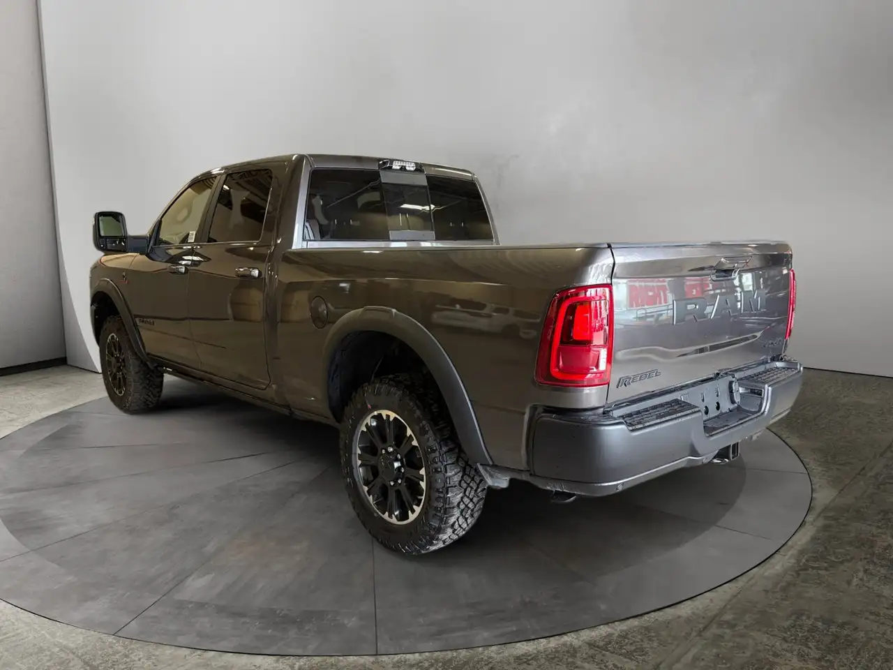 RAM 2500 снимка RAM 2500