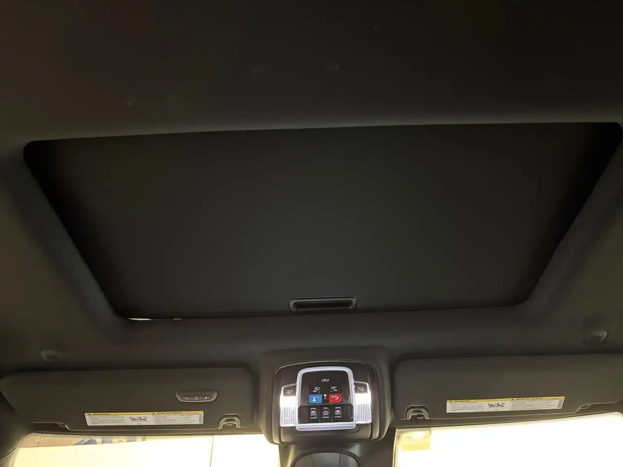 RAM 2500 снимка RAM 2500