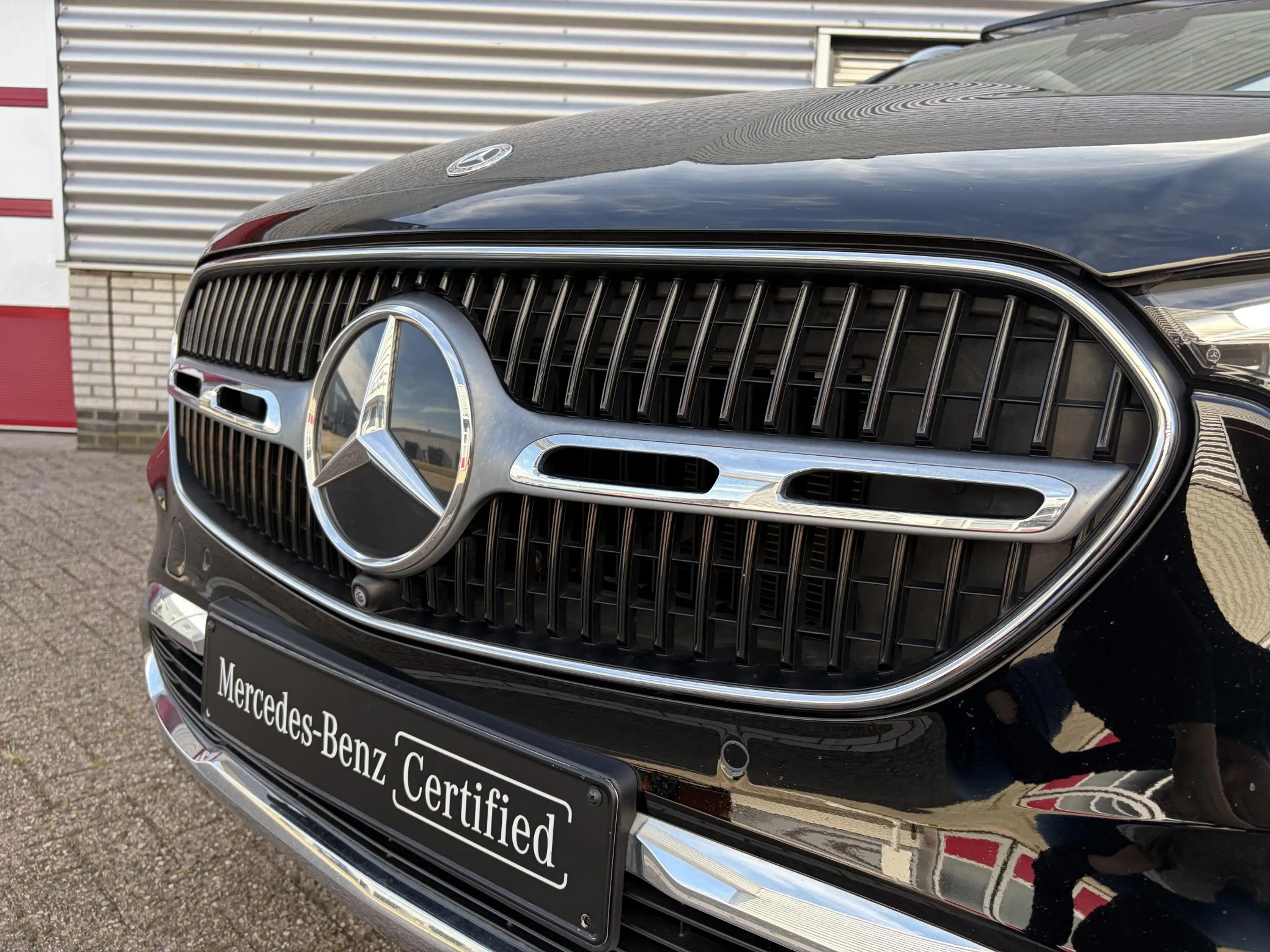 Mercedes-Benz GLC 300 300e 4MATIC Luxury Line — photo 4