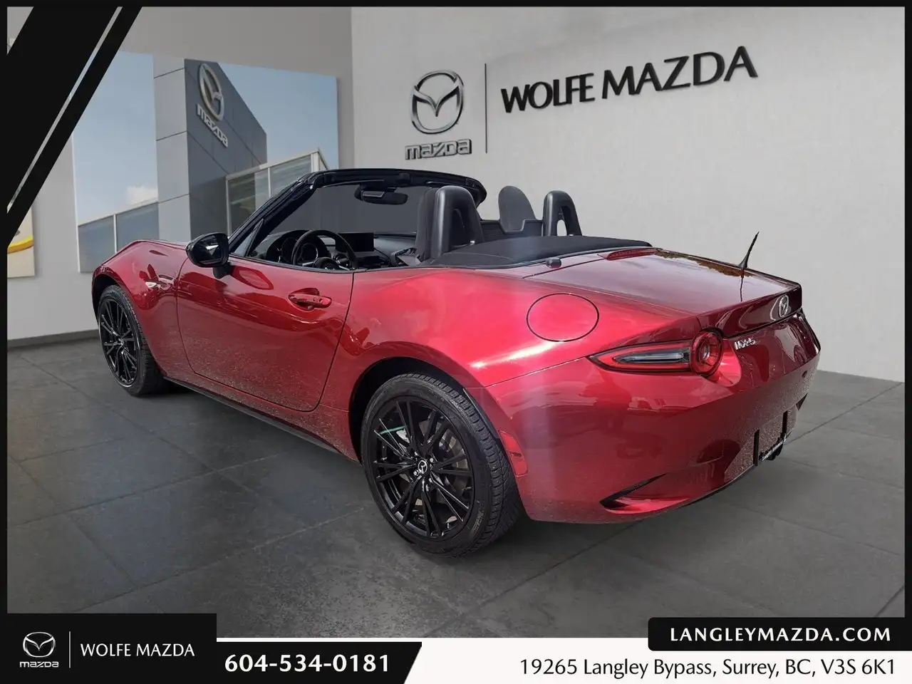 Mazda MX-5 Miata снимка Mazda MX-5 Miata