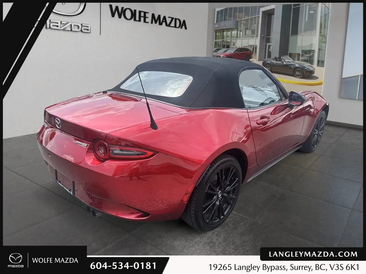 Mazda MX-5 Miata снимка Mazda MX-5 Miata