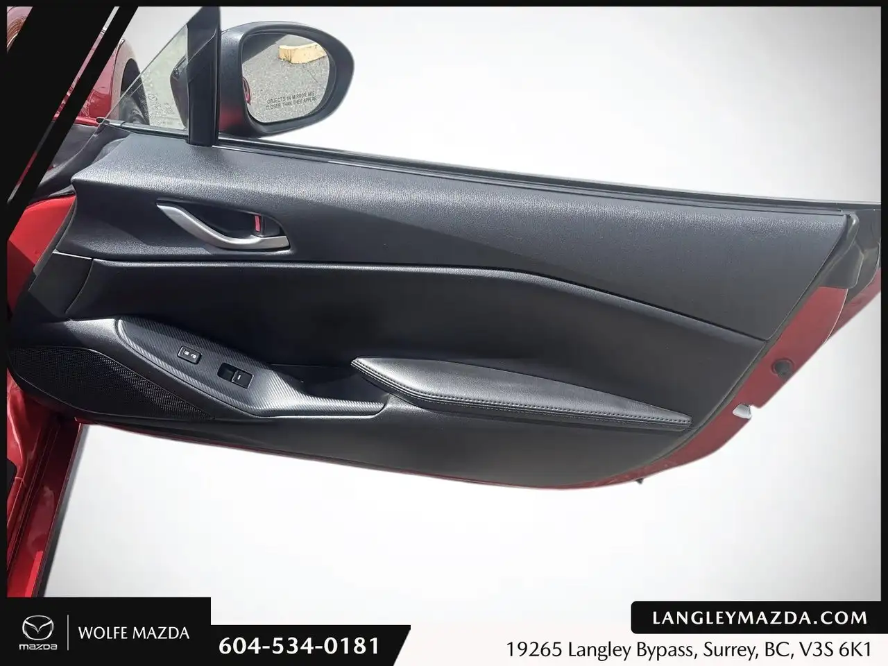 Mazda MX-5 Miata снимка Mazda MX-5 Miata