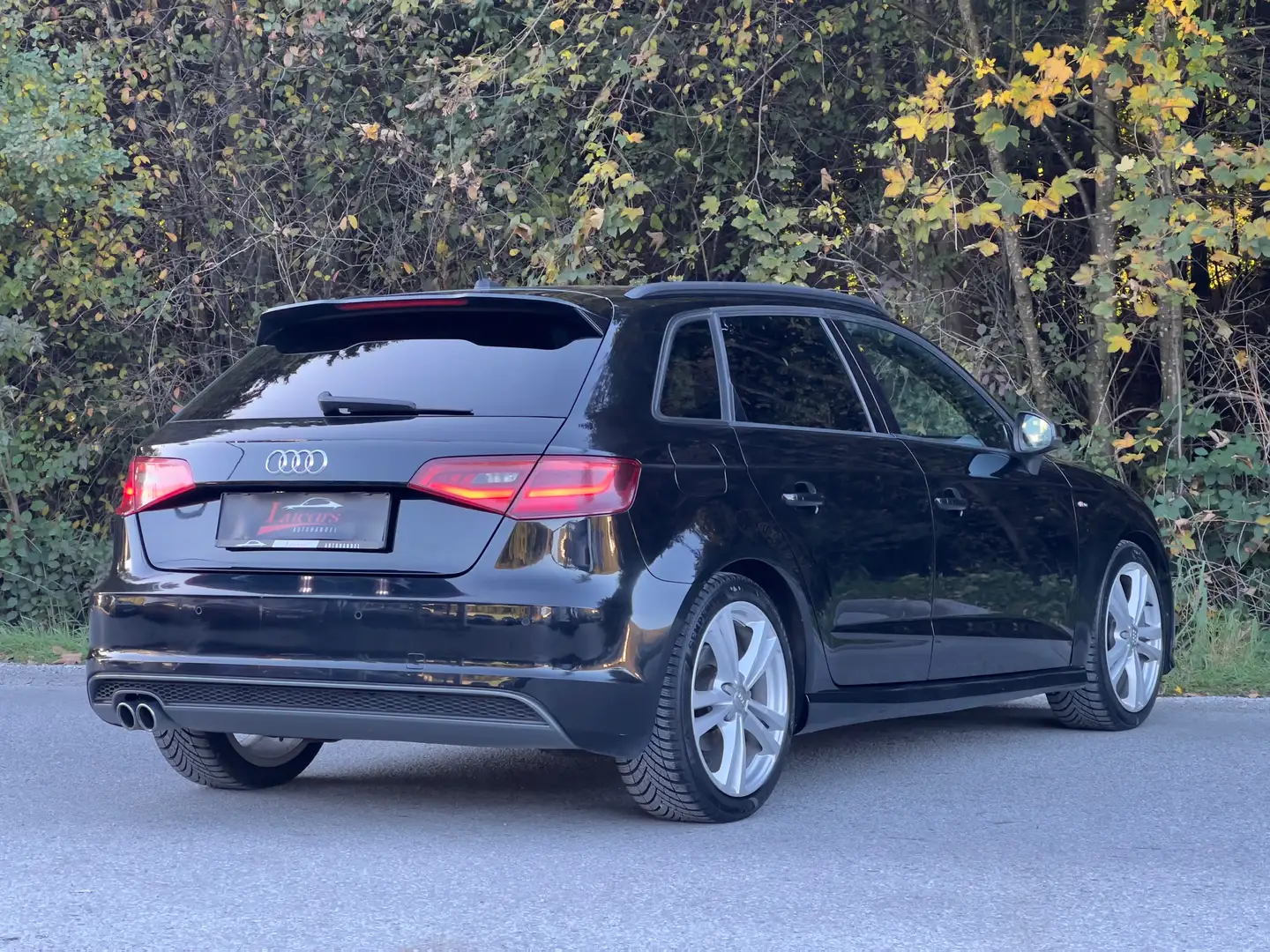 Audi A3 2.0 TDI S line Sportpaket quattro LEDER*XENON*NAVI* Schwarz - 2