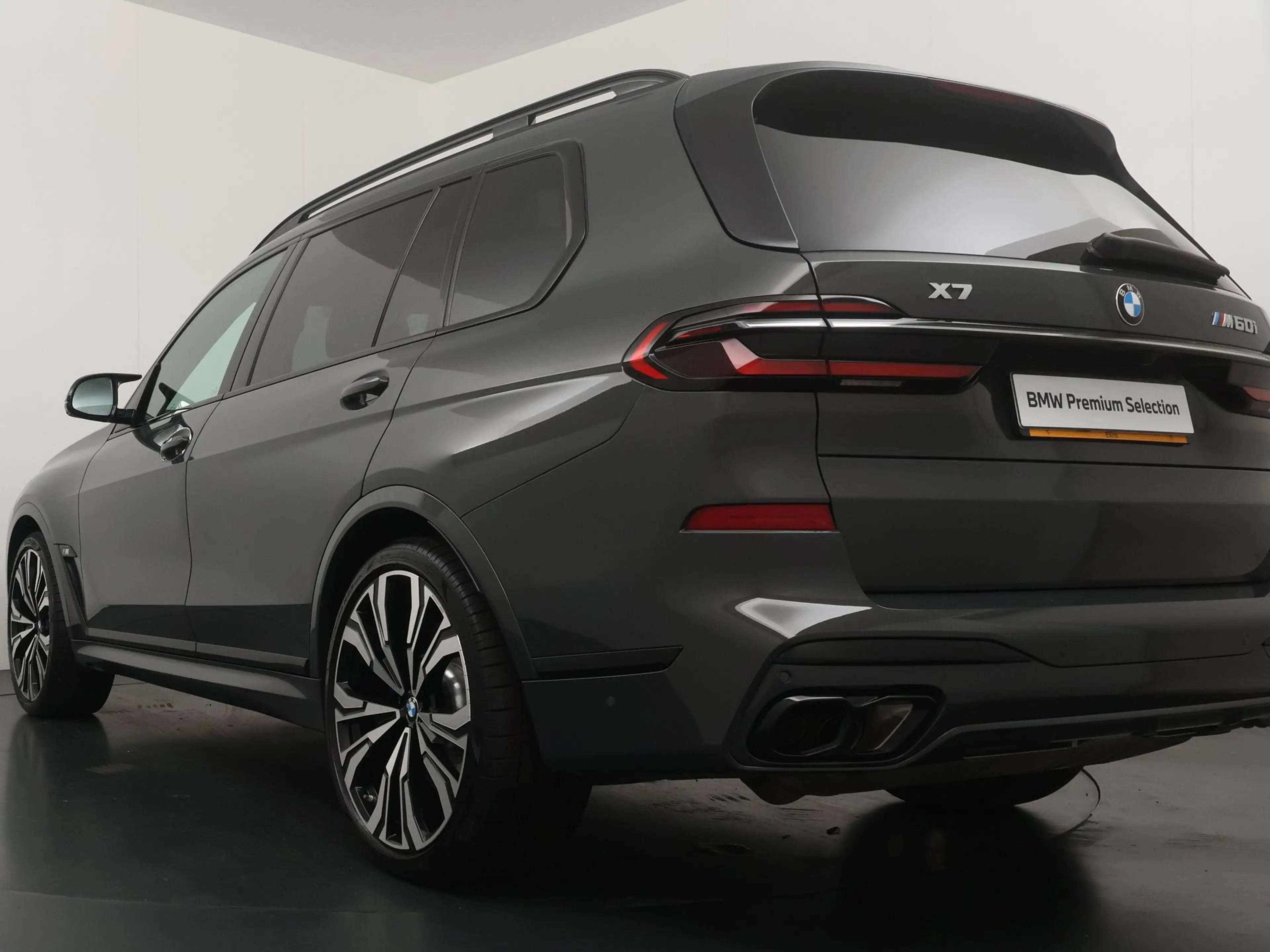 BMW X7 M60i xDrive M-Sport Pro | Skylounge | Head-Up | Ad — photo 11