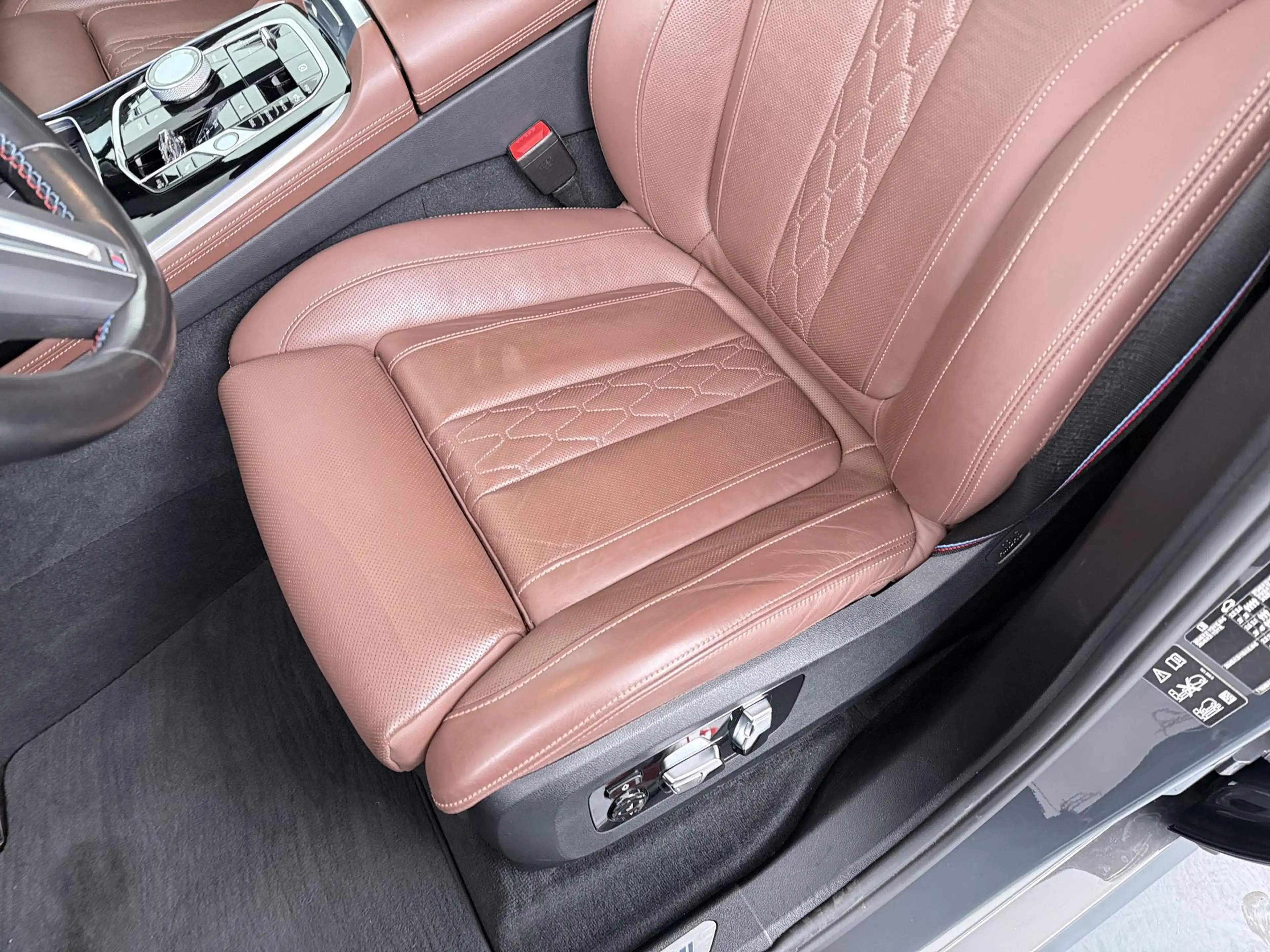 BMW X7 M60i xDrive M-Sport Pro | Skylounge | Head-Up | Ad — photo 13