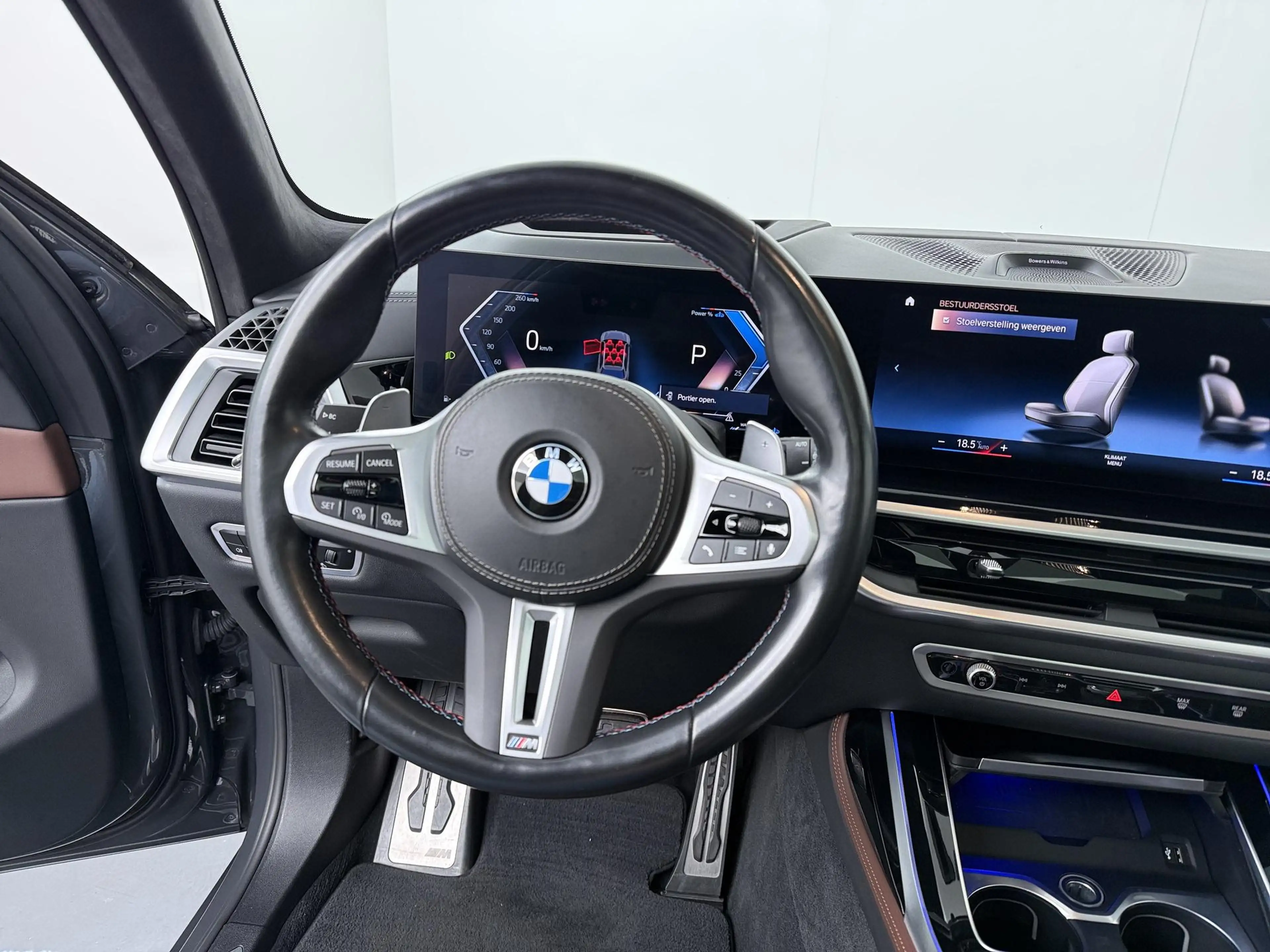 BMW X7 M60i xDrive M-Sport Pro | Skylounge | Head-Up | Ad — photo 2