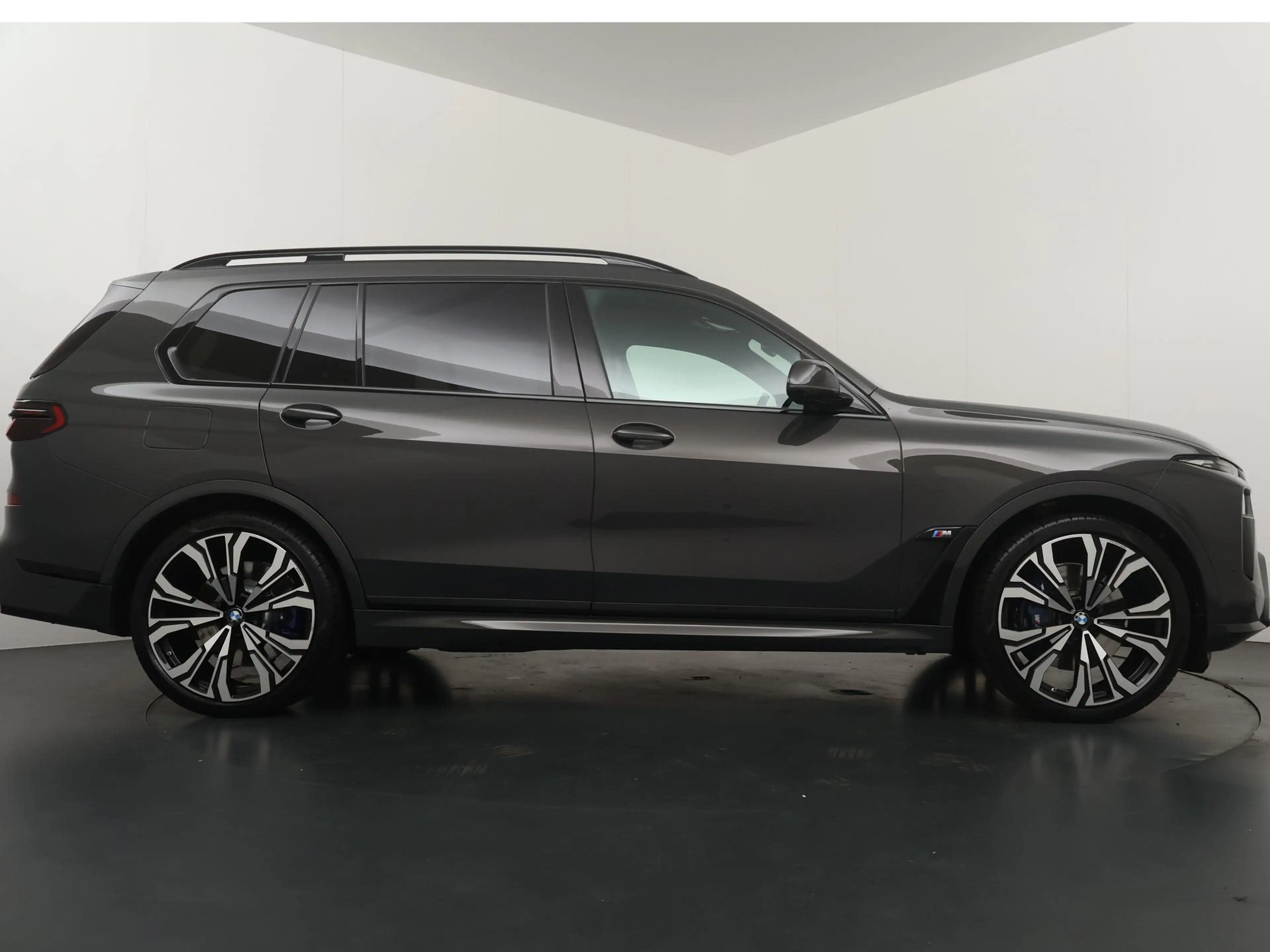 BMW X7 M60i xDrive M-Sport Pro | Skylounge | Head-Up | Ad — photo 8