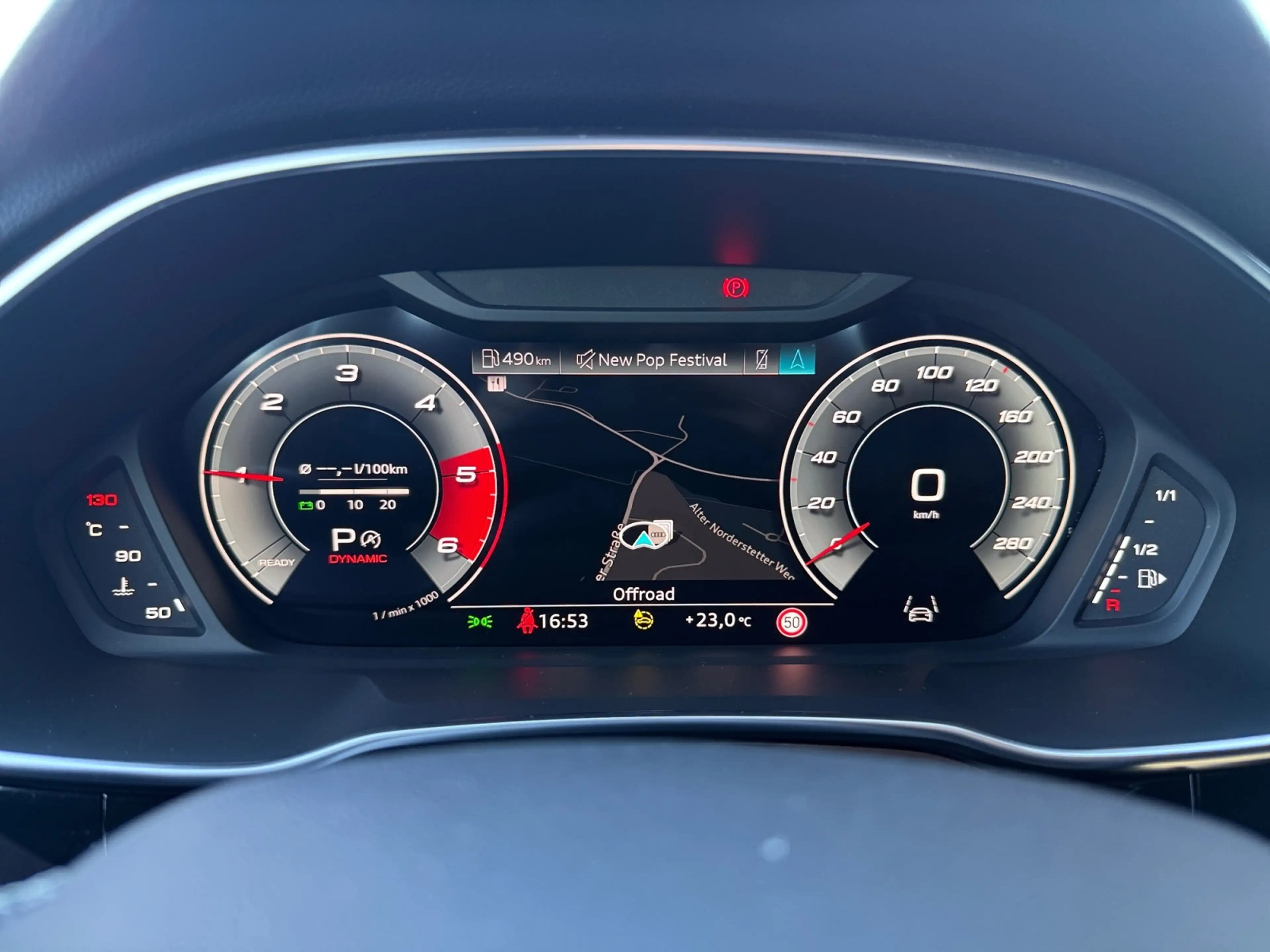 Audi Q3 Sportback 2.0 TDI quattro S-tronic RFK SHZ ACC Pa — photo 13