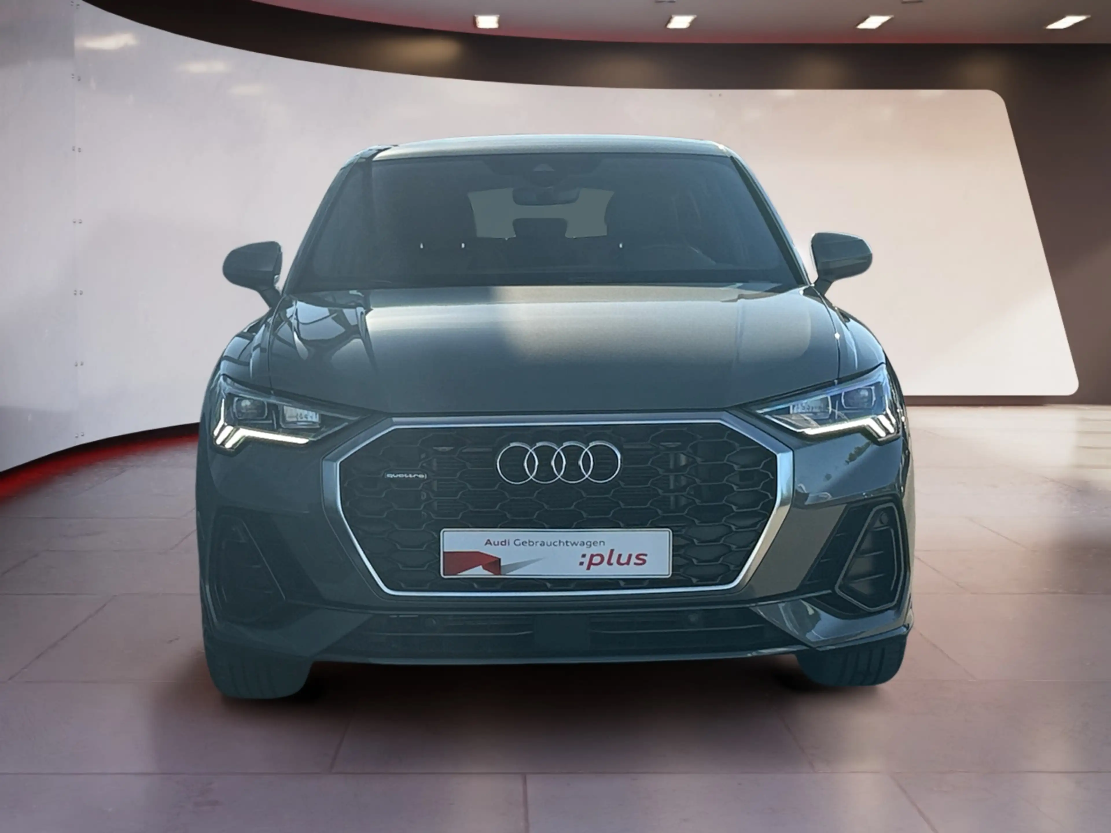 Audi Q3 Sportback 2.0 TDI quattro S-tronic RFK SHZ ACC Pa — photo 6
