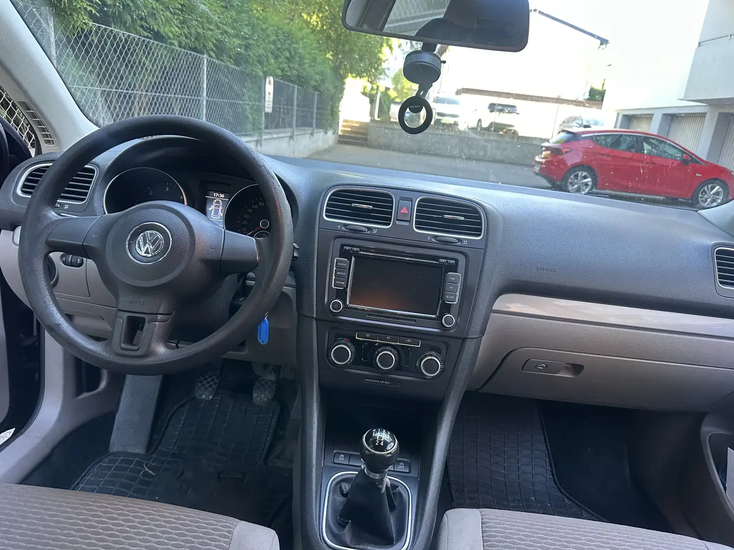 Volkswagen Golf Variant Comfortline 1,6 TDI 4Motion DPF - 1
