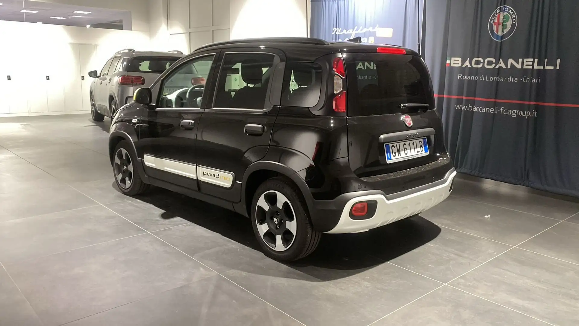 Fiat Panda Panda 1.0 FireFly S&S Hybrid Pandina Nero - 2