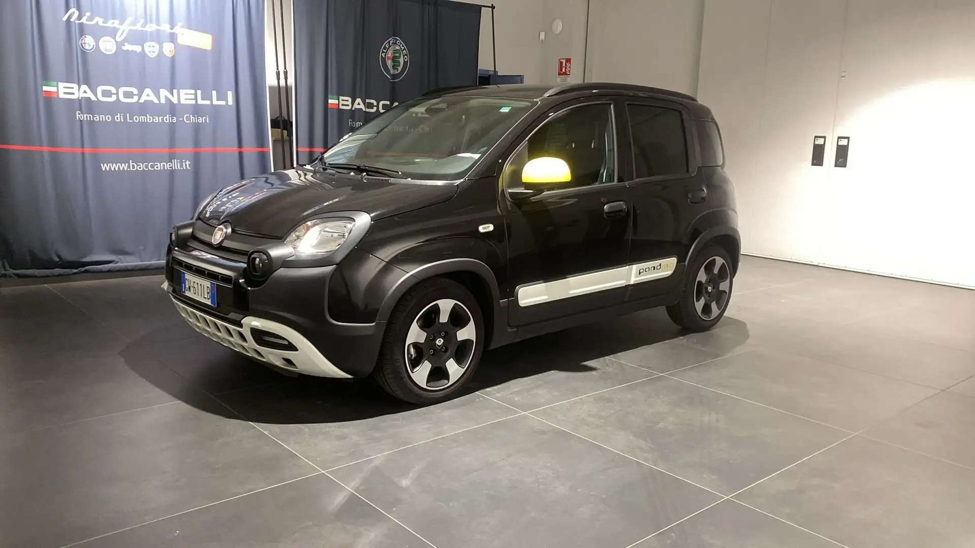 Fiat Panda Panda 1.0 FireFly S&S Hybrid Pandina Nero - 1