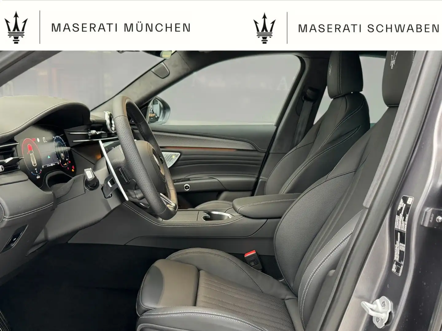 Maserati Grecale Trofeo SONDERLACK MATT + FELGEN Grau - 2