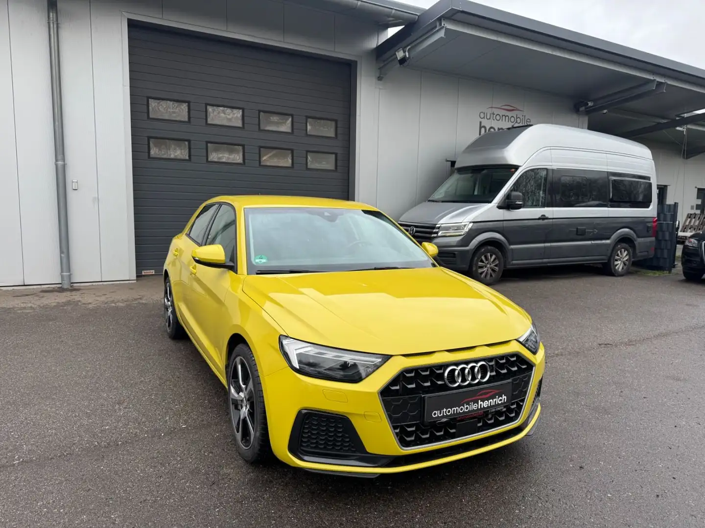 Audi A1 Sportback 30 TFSI advanced,Virtual,LED,Navi, Gelb - 1