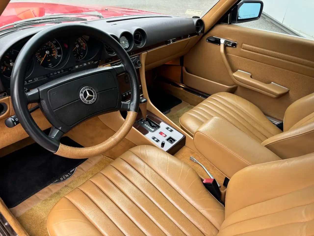 Mercedes-Benz 560 SL AUT, foto 6
