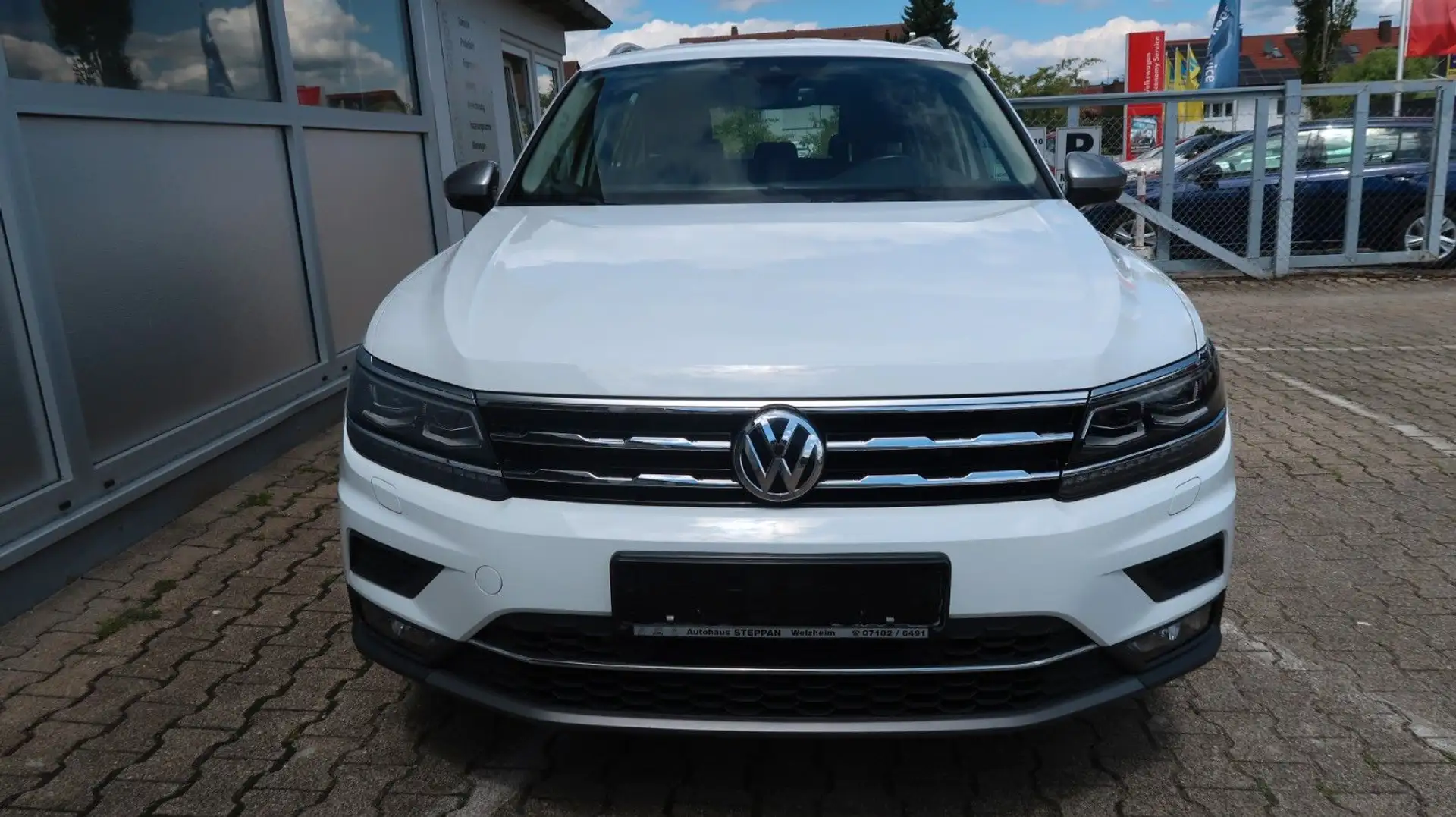 Volkswagen Tiguan Allspace 1,5 TSI Highline +Navi +LED +ACC Blanco - 2