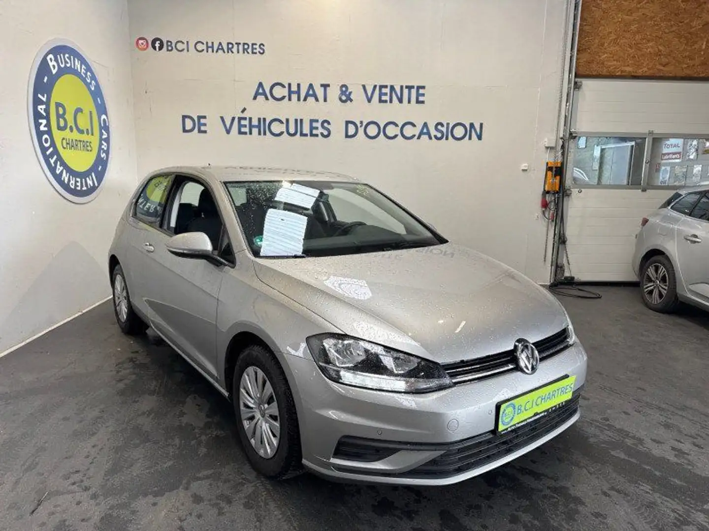Volkswagen Golf VII 1.0 TSI 115CH BLUEMOTION TRENDLINE 3P Grigio - 2