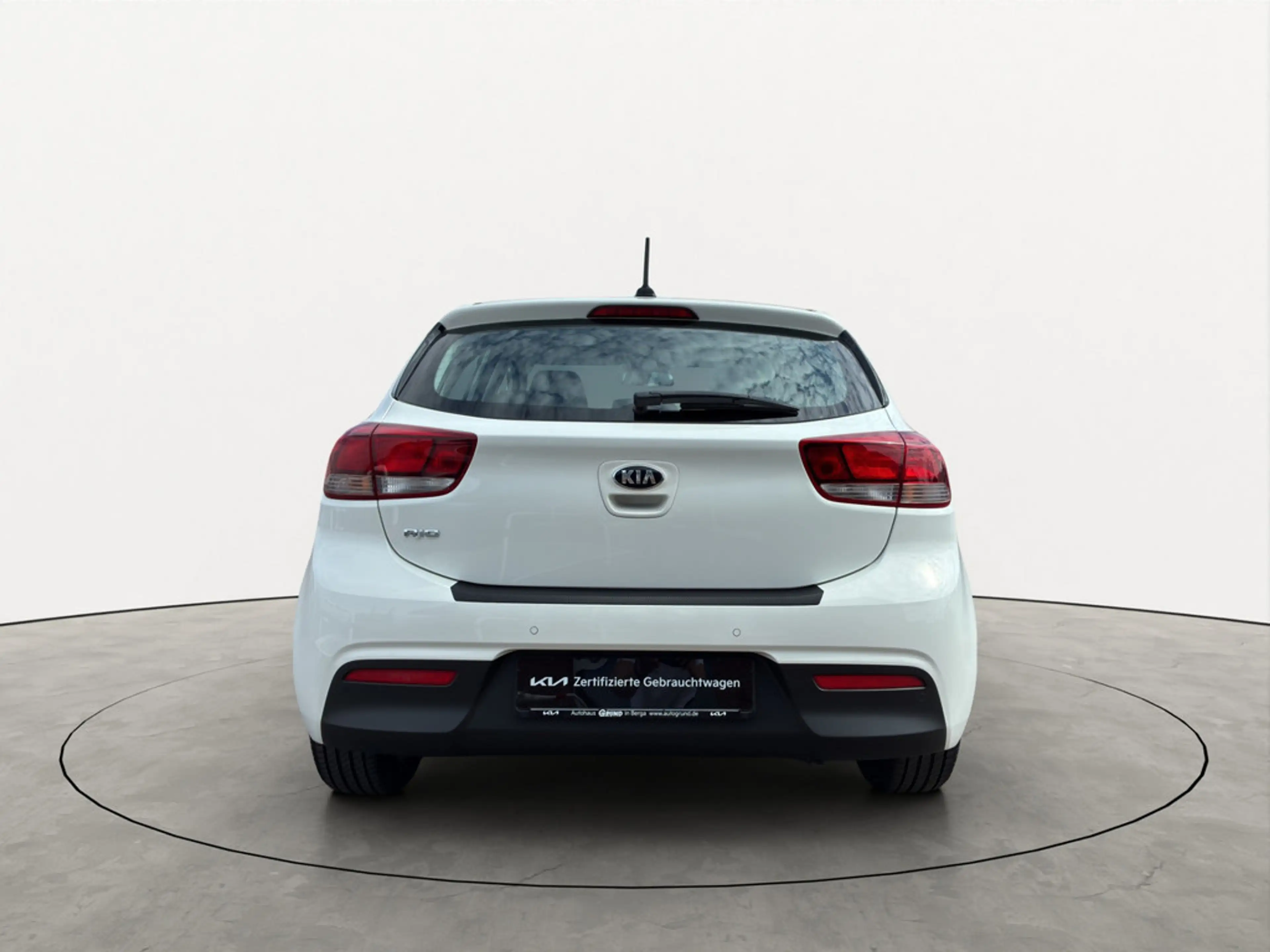 Kia Rio 1.2 Vision | KLIAAUTO | SHZ | PDC — photo 5