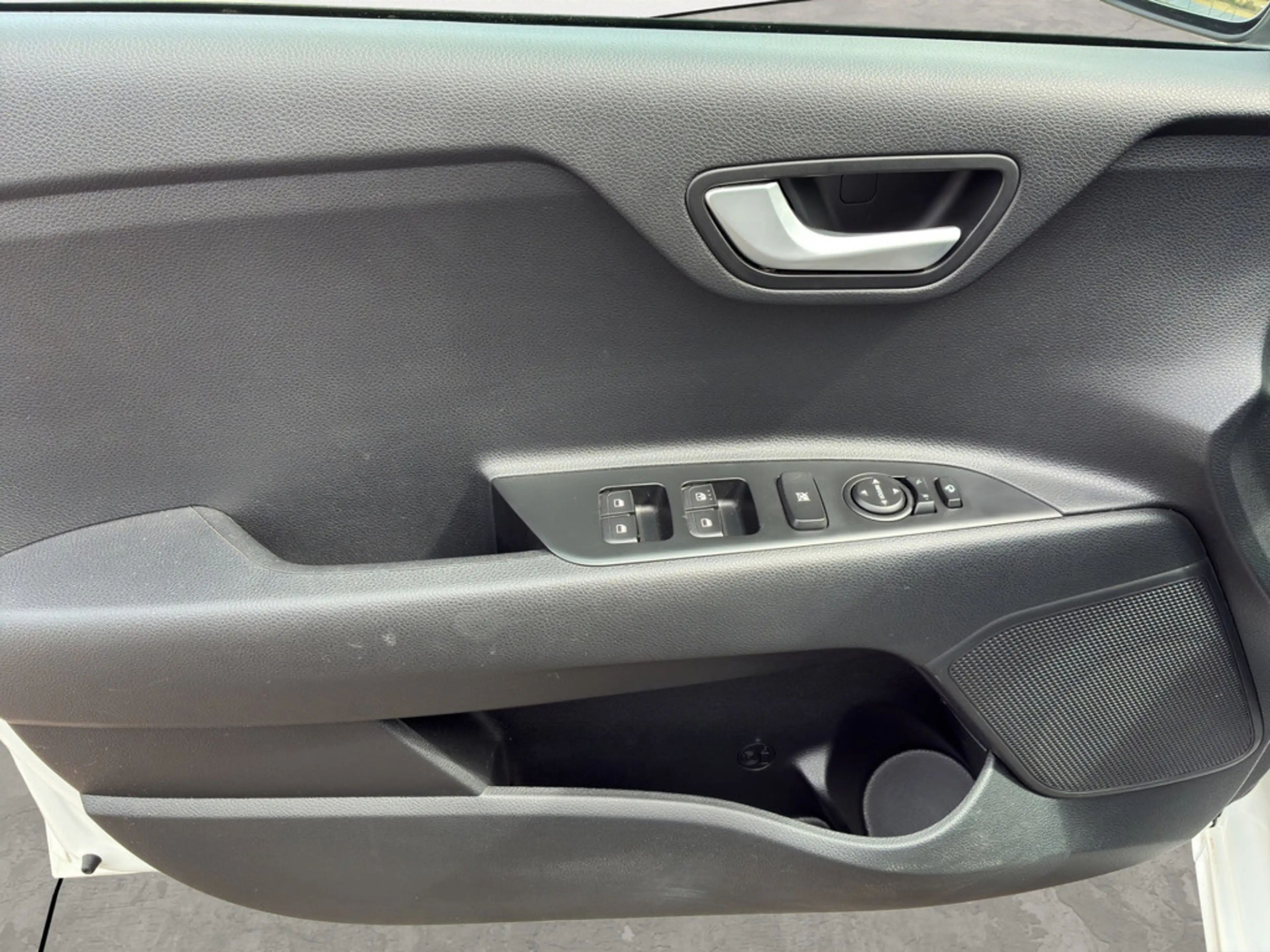 Kia Rio 1.2 Vision | KLIAAUTO | SHZ | PDC — photo 9