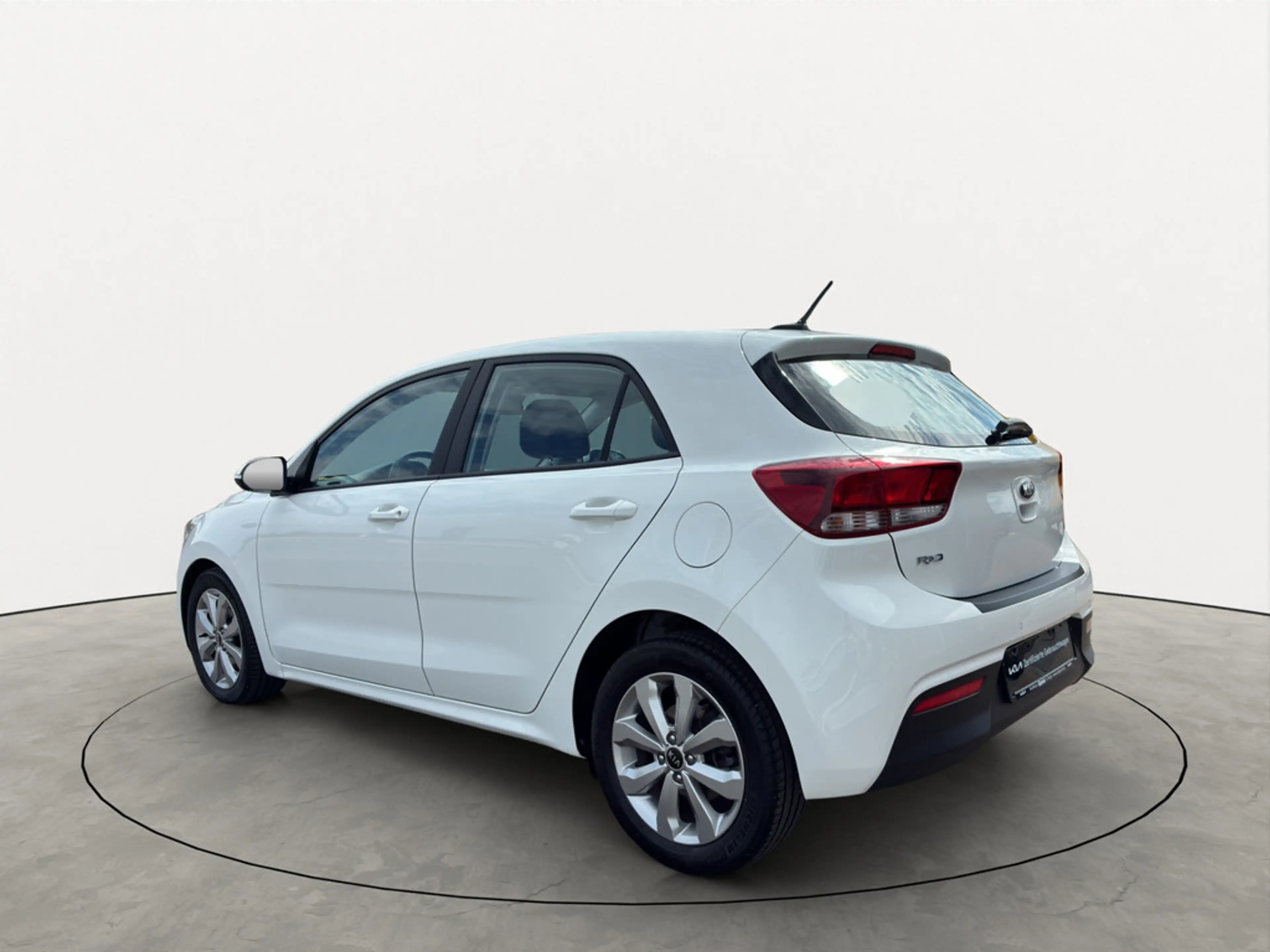 Kia Rio 1.2 Vision | KLIAAUTO | SHZ | PDC — photo 4