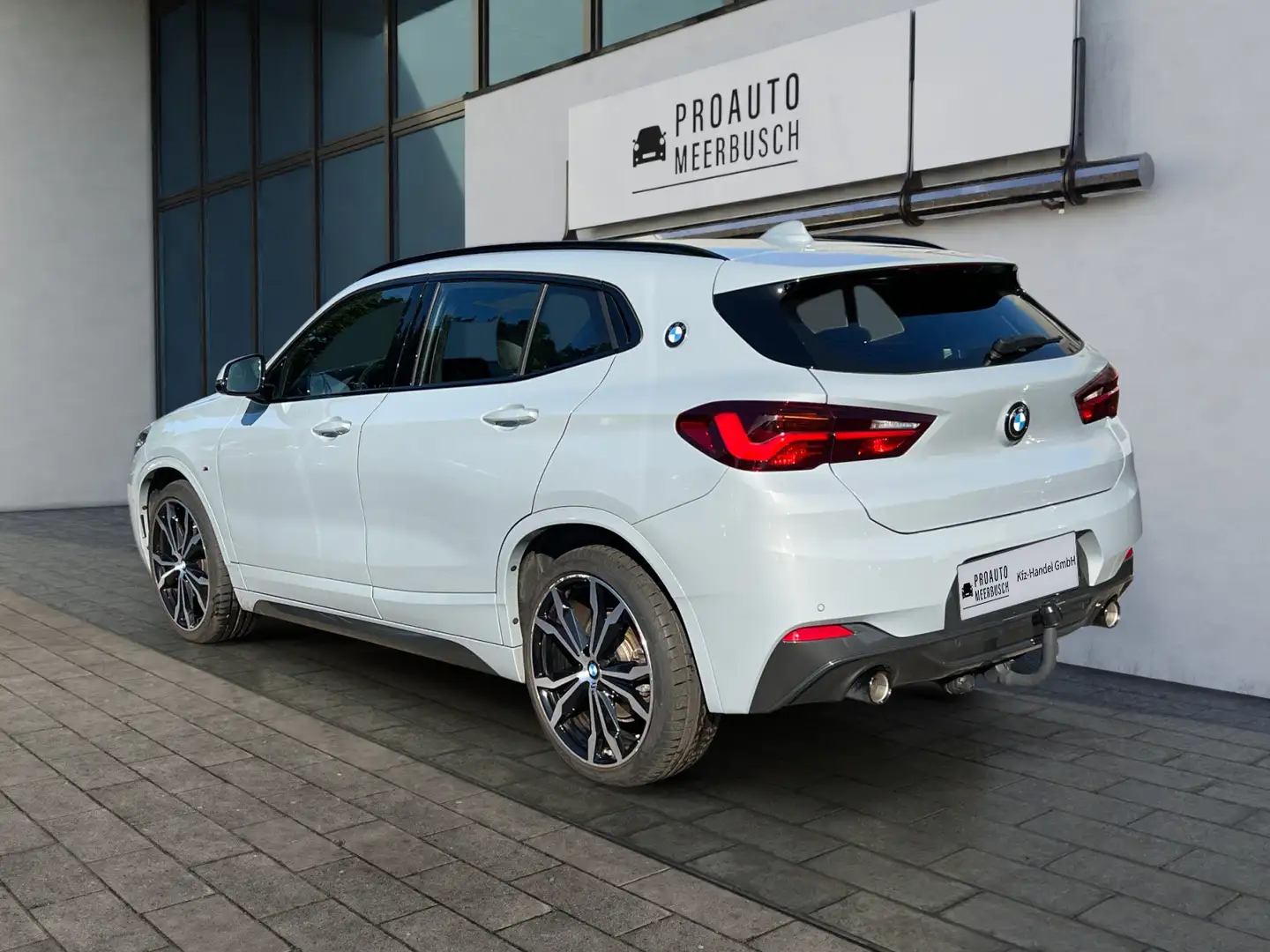 BMW X2 xDrive 20d M Sport AHK/ACC/HUD/RFK/HIFI/20ZOLL Gris - 2