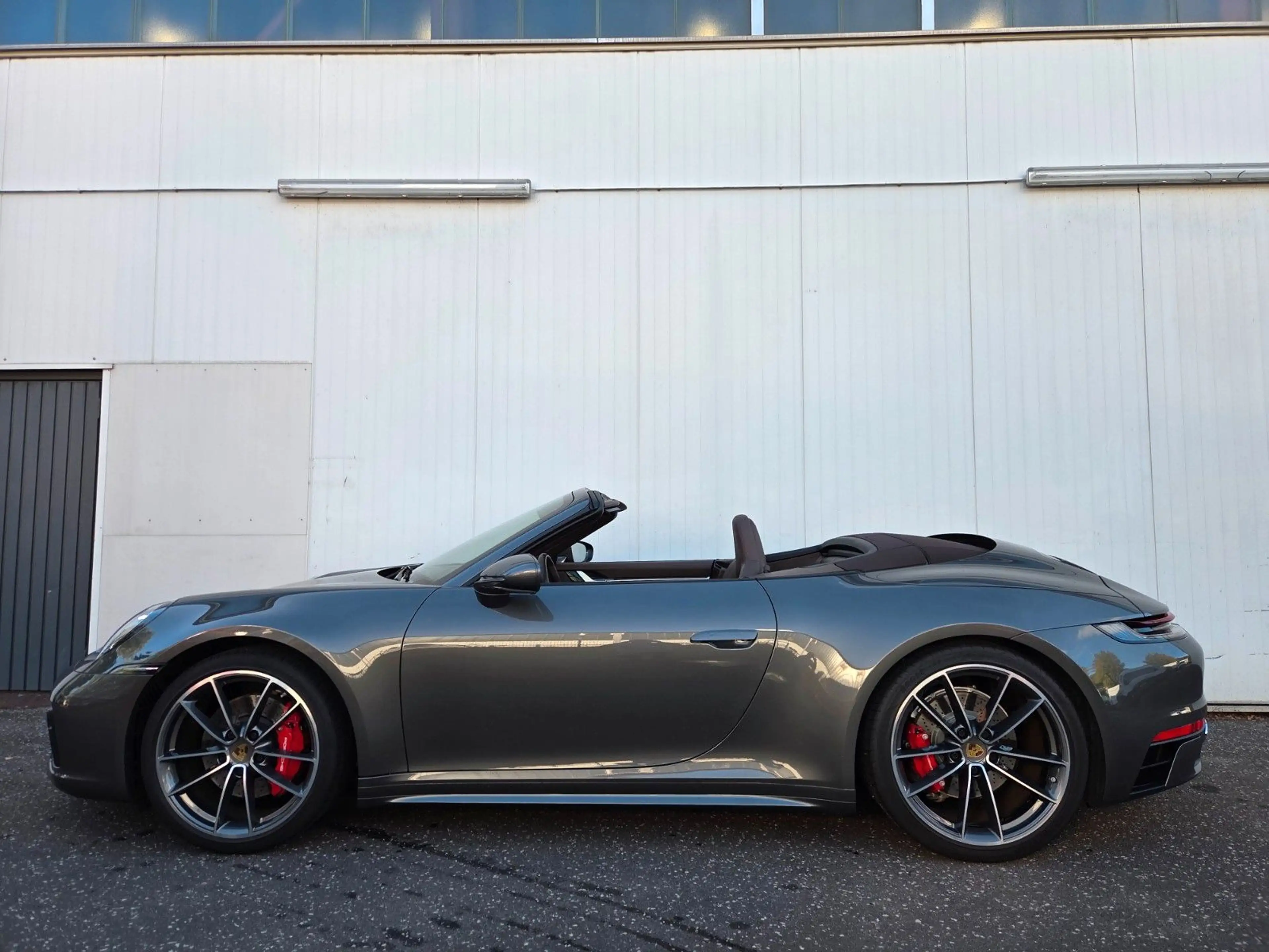 Porsche 911 / 992 Carrera 4S Cabrio
