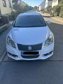 2.4 4x2 Sport